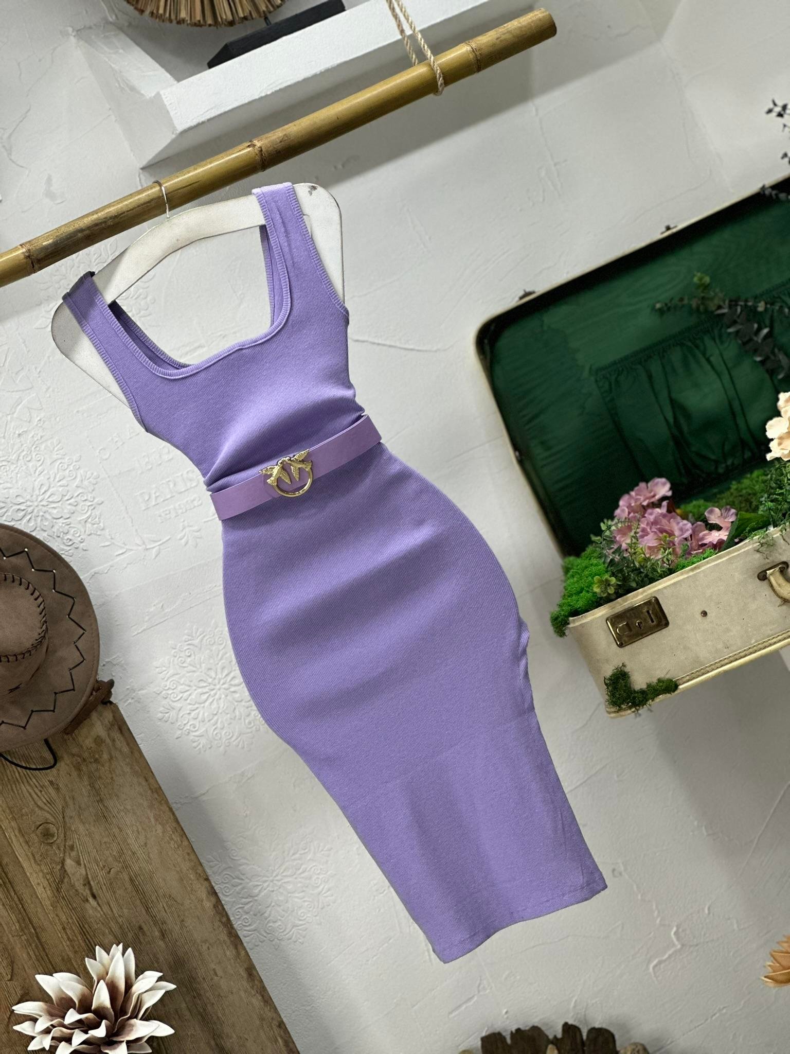 Kaşkorse Kumaş Kare Yaka Yan Yırtmaçlı Elbise