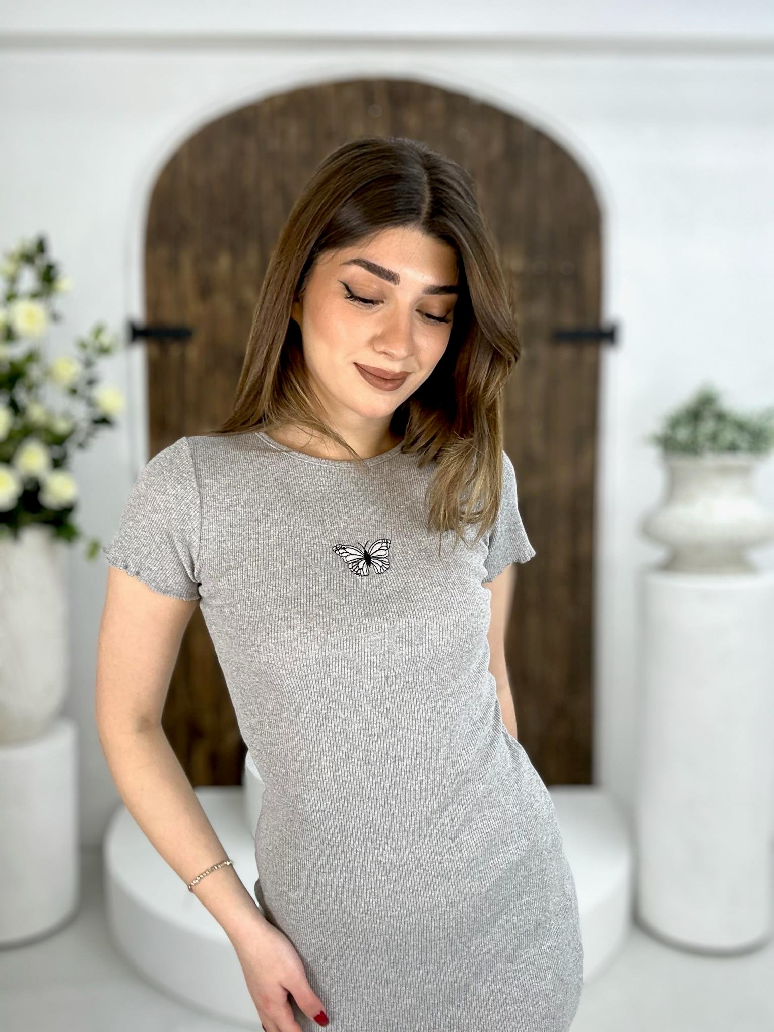 Kaşkorse Kumaş Kelebek Nakışlı Kalem Model Elbise