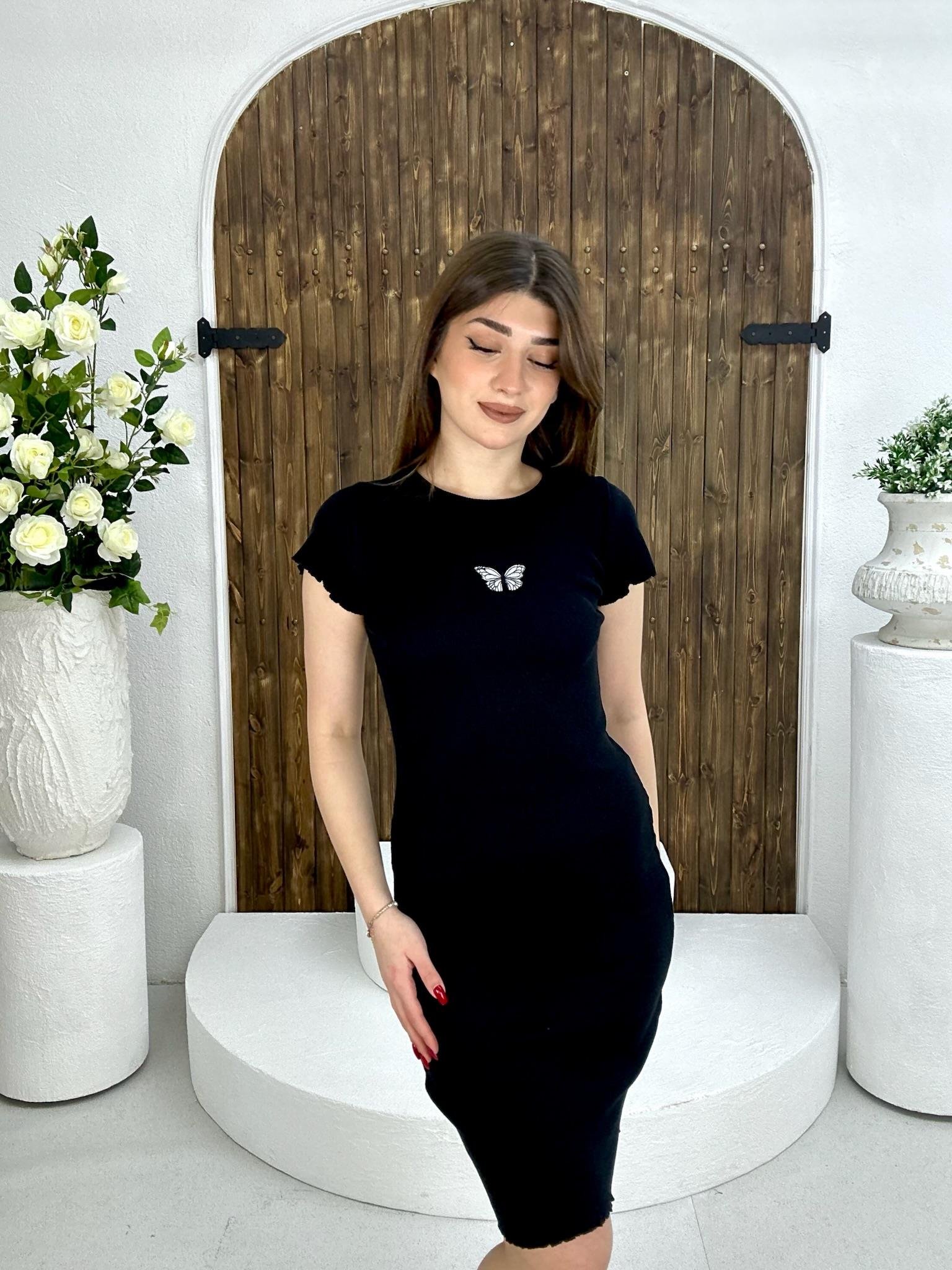 Kaşkorse Kumaş Kelebek Nakışlı Kalem Model Elbise