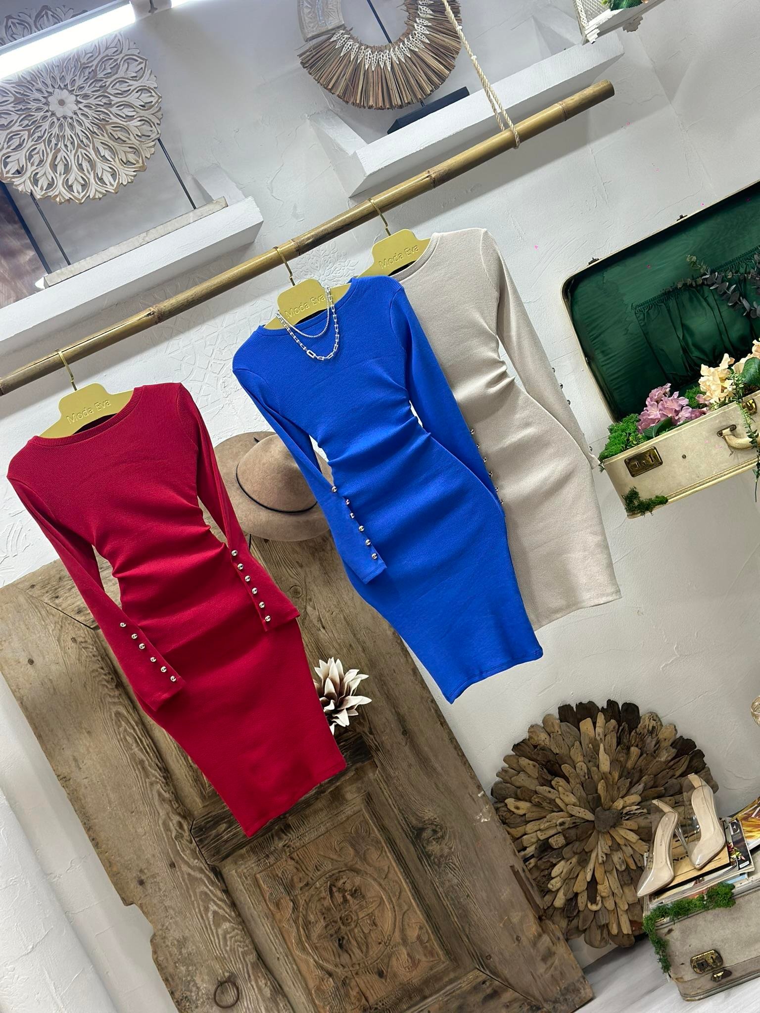 Kaşkorse Kumaş Kollar Düğme Detaylı Saks Kalem Elbise