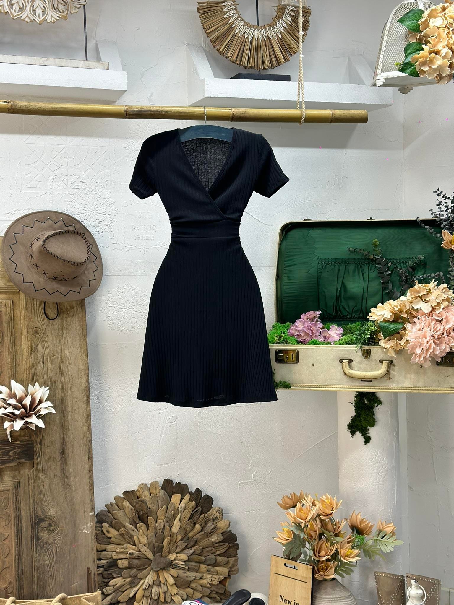 Kaşkorse Kumaş Kruvaze Yaka Kloş Elbise