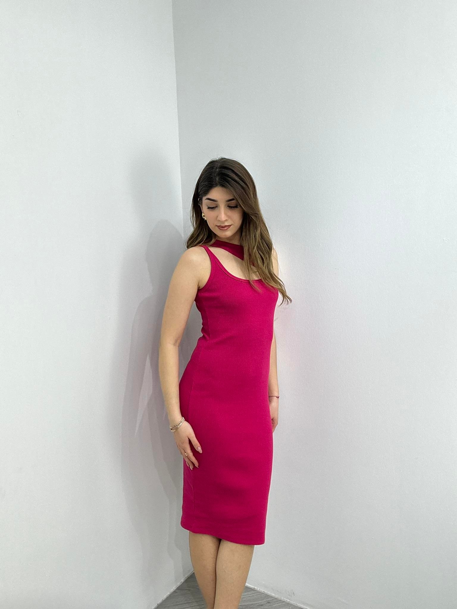 Kaşkorse Kumaş Yaka Detay Kalın Askılı Kalem Elbisemiz 