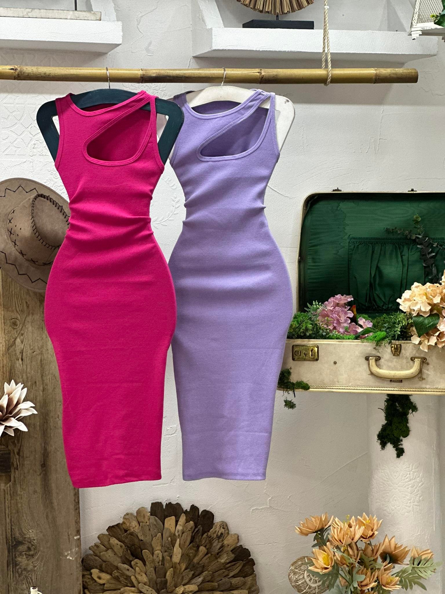 Kaşkorse Kumaş Yaka Detay Kalın Askılı Kalem Elbisemiz 