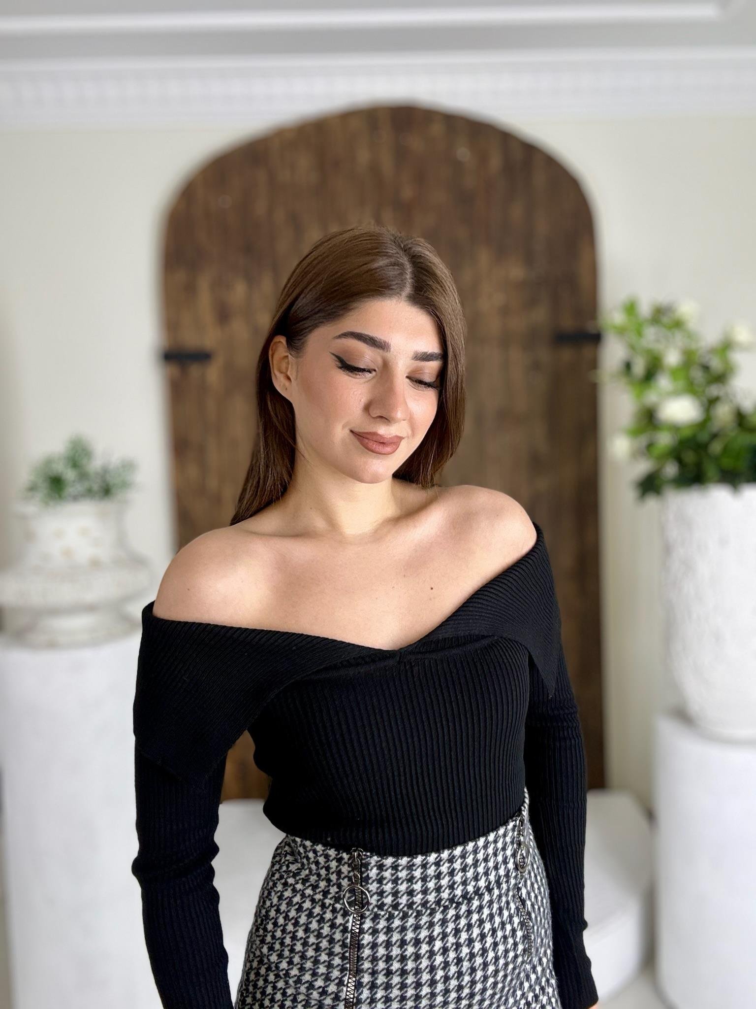 Kazayağı Desen  Önde Çift Fermuar Detaylı Mini Siyah Beyaz Etek