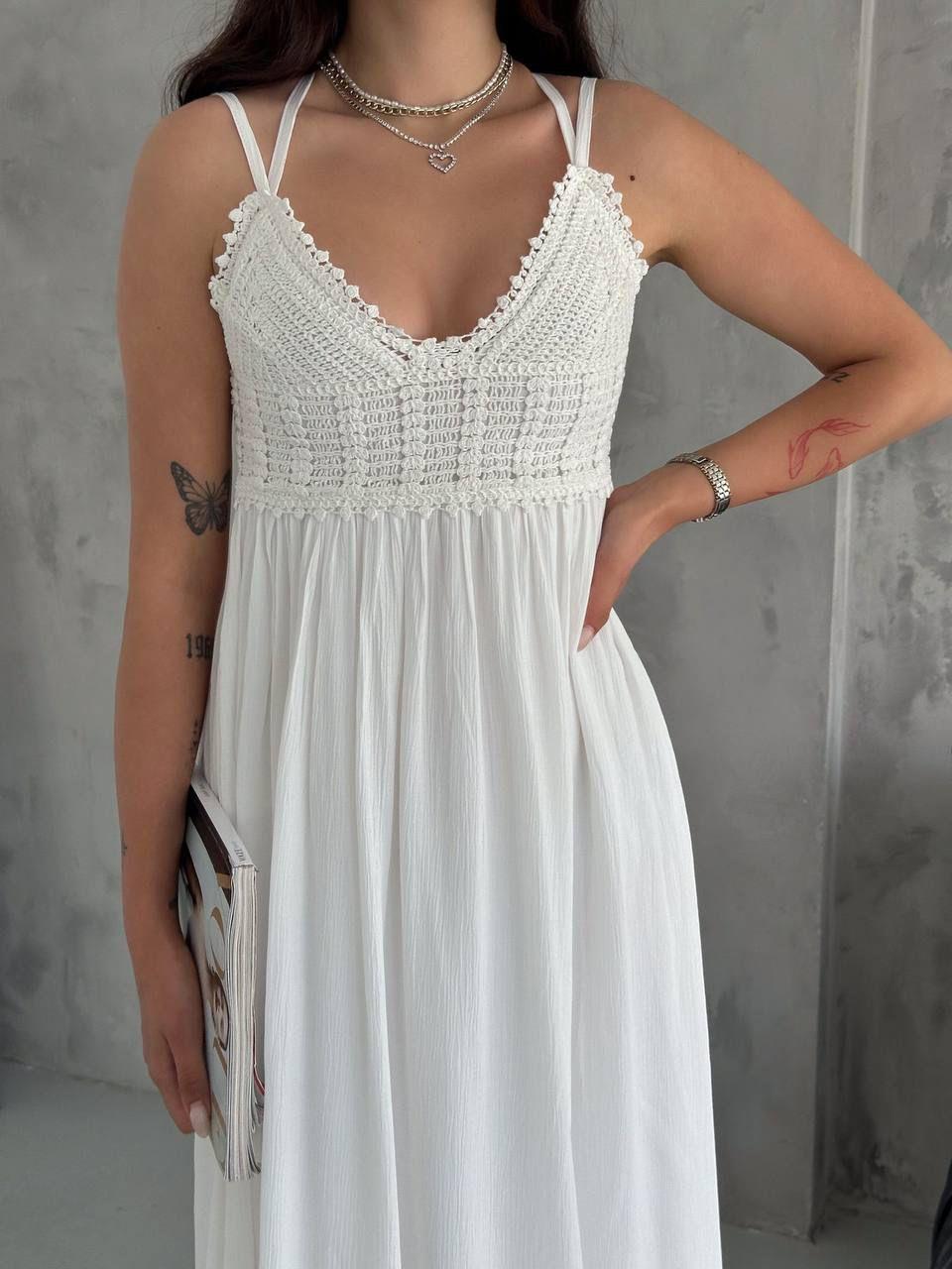 Keten Kumaş Astarlı İp Askılı Güpürlü Uzun Beyaz Elbise