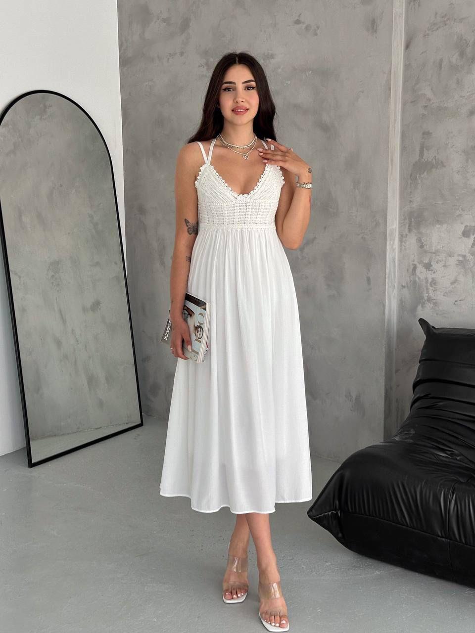 Keten Kumaş Astarlı İp Askılı Güpürlü Uzun Beyaz Elbise