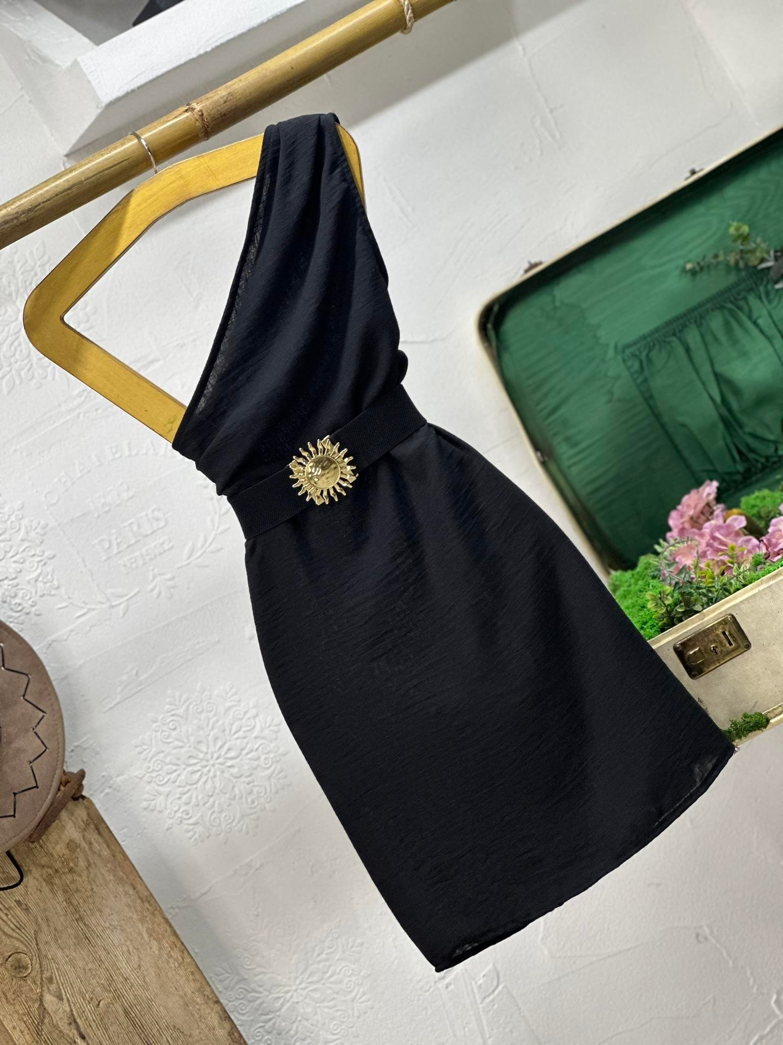 Keten Kumaş Tek Omuz Tasarım Elbise