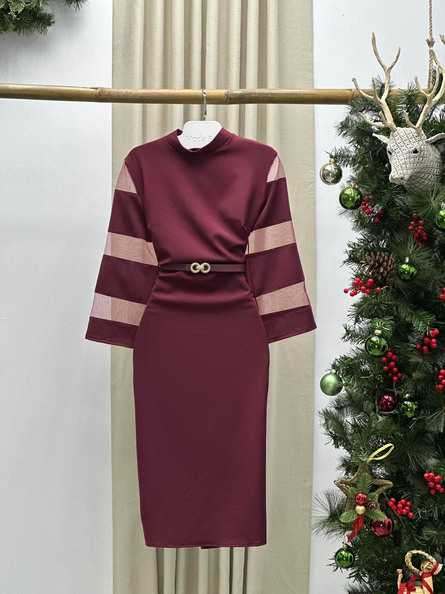 Kollar Organze Tül Detay Tasarım Kalem Elbisemiz Bordo