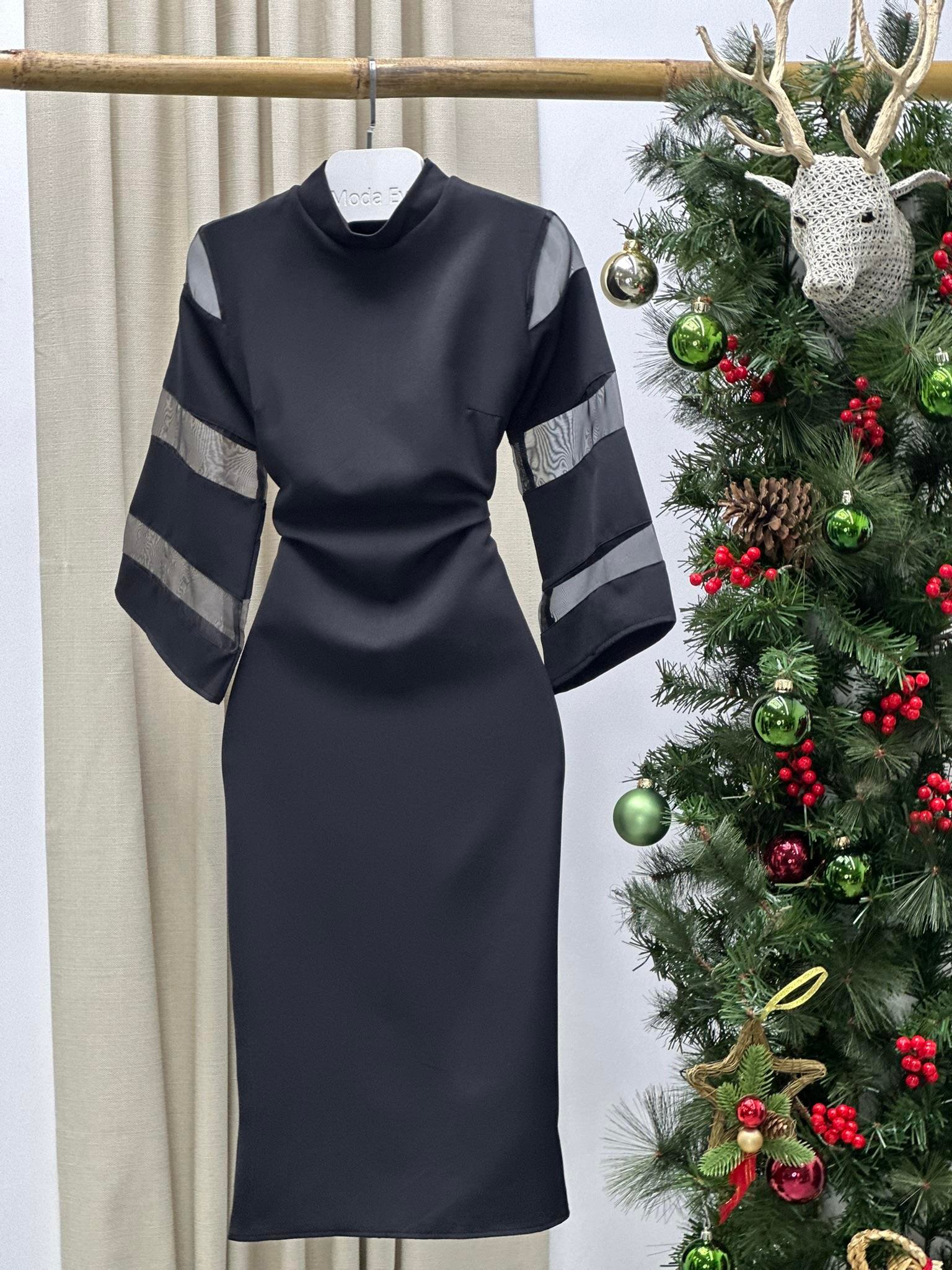 Kollar Organze Tül Detay Tasarım Kalem Elbisemiz Siyah