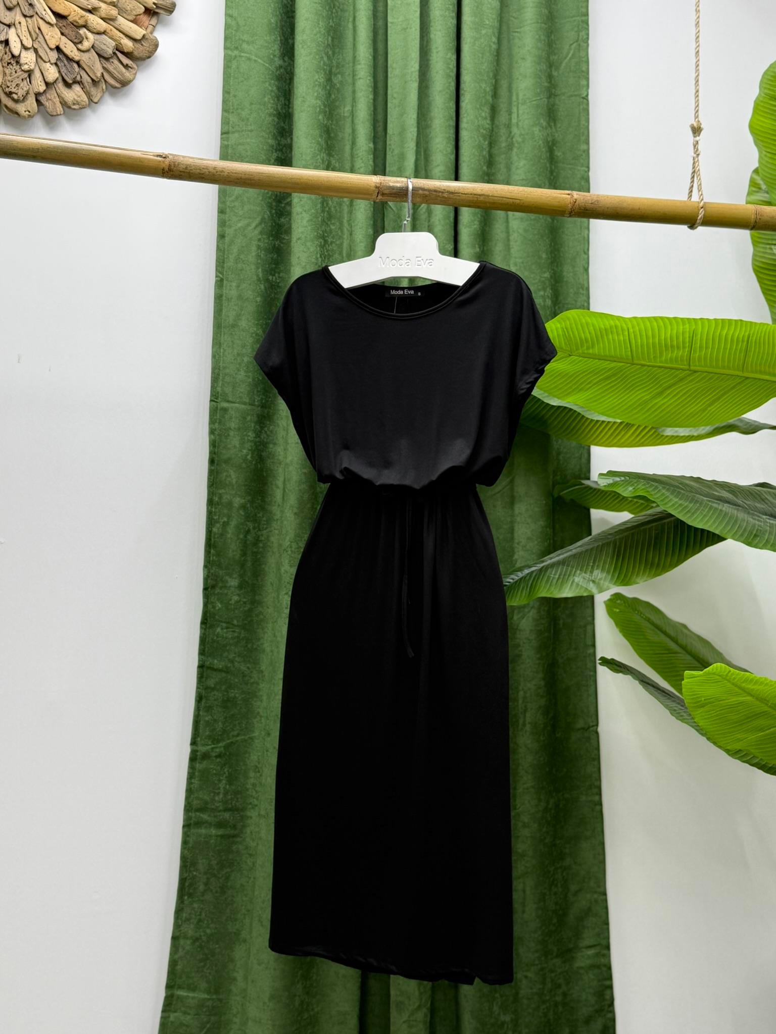 Kristal Pamuk Kumaş Bel Büzgülü Midi Boy Elbise Siyah