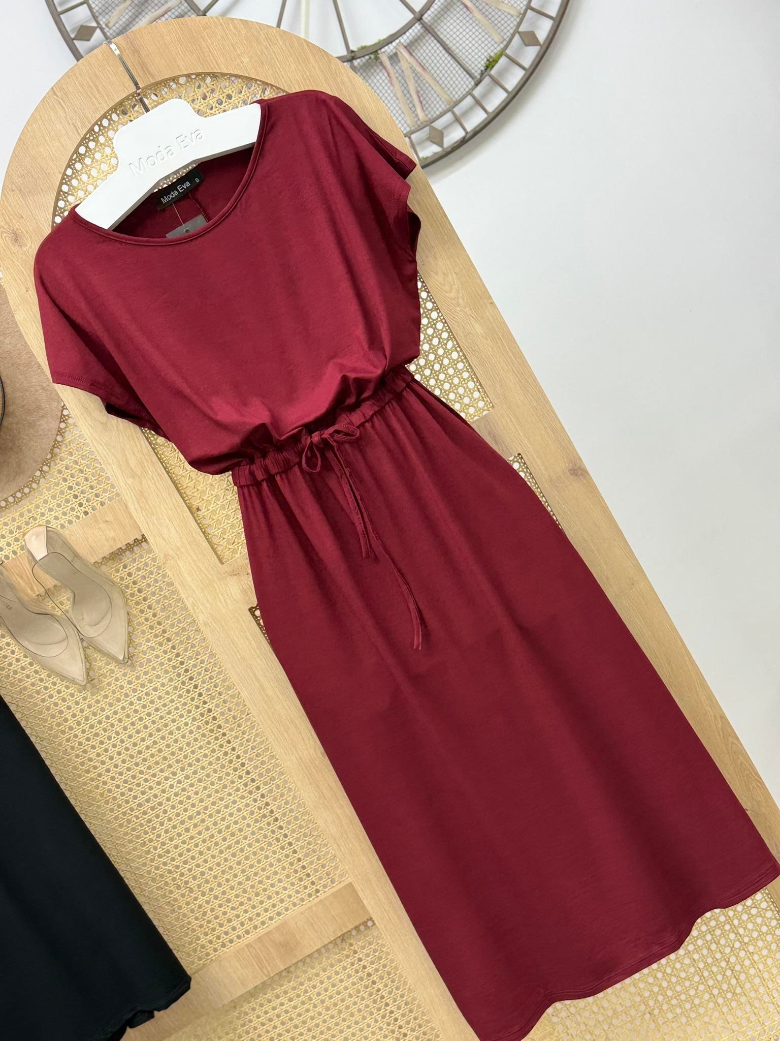 Kristal Pamuk Kumaş Bel Büzgülü Midi Boy Elbise Bordo