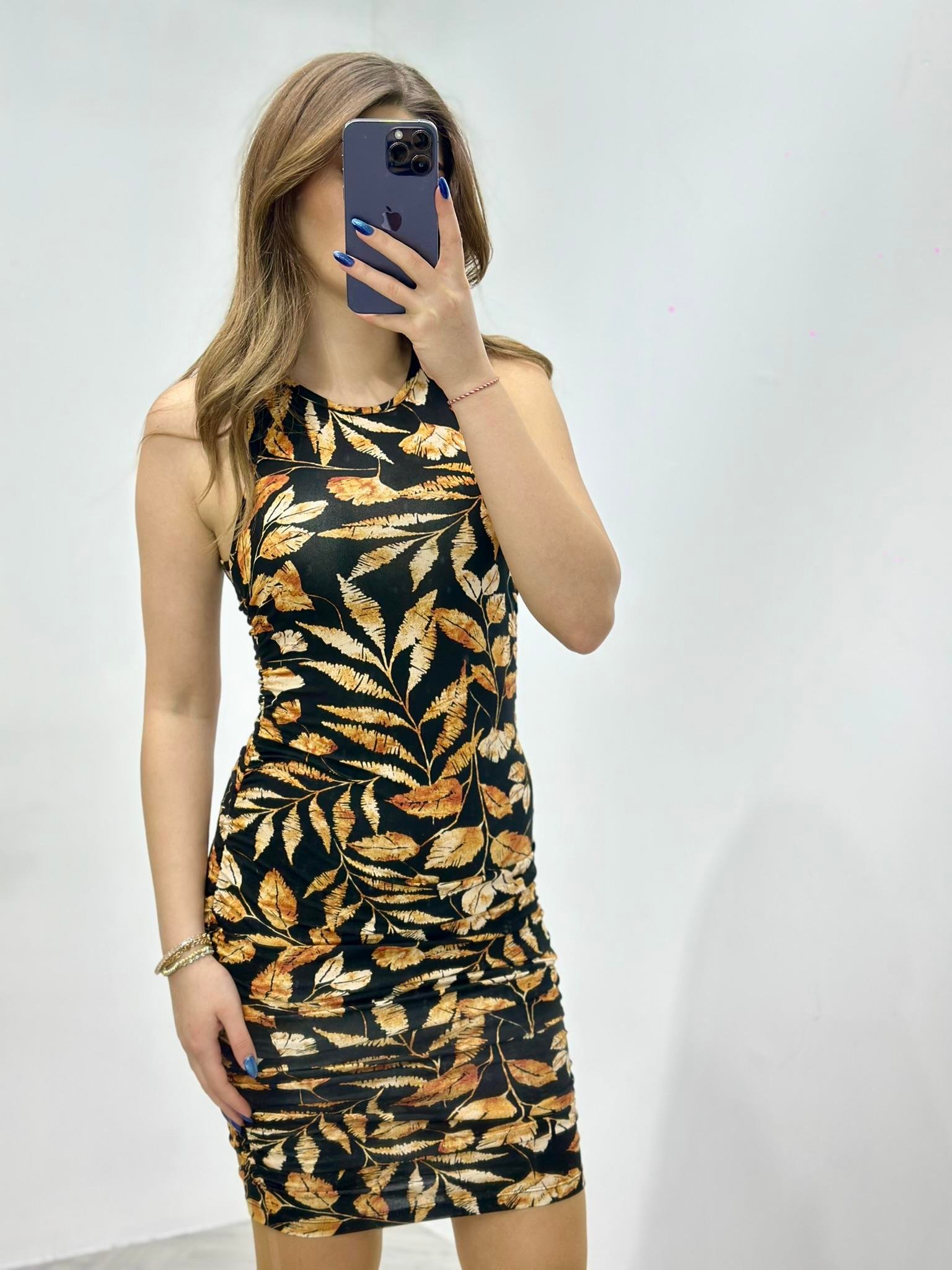 Kristal Pamuk Kumaş Yanlar Büzgülü Kolsuz Yaprak Desenli Kalem Elbise