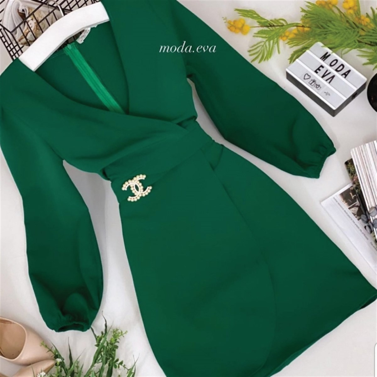 KRUVAZE YAKA TASARIM ELBİSE 