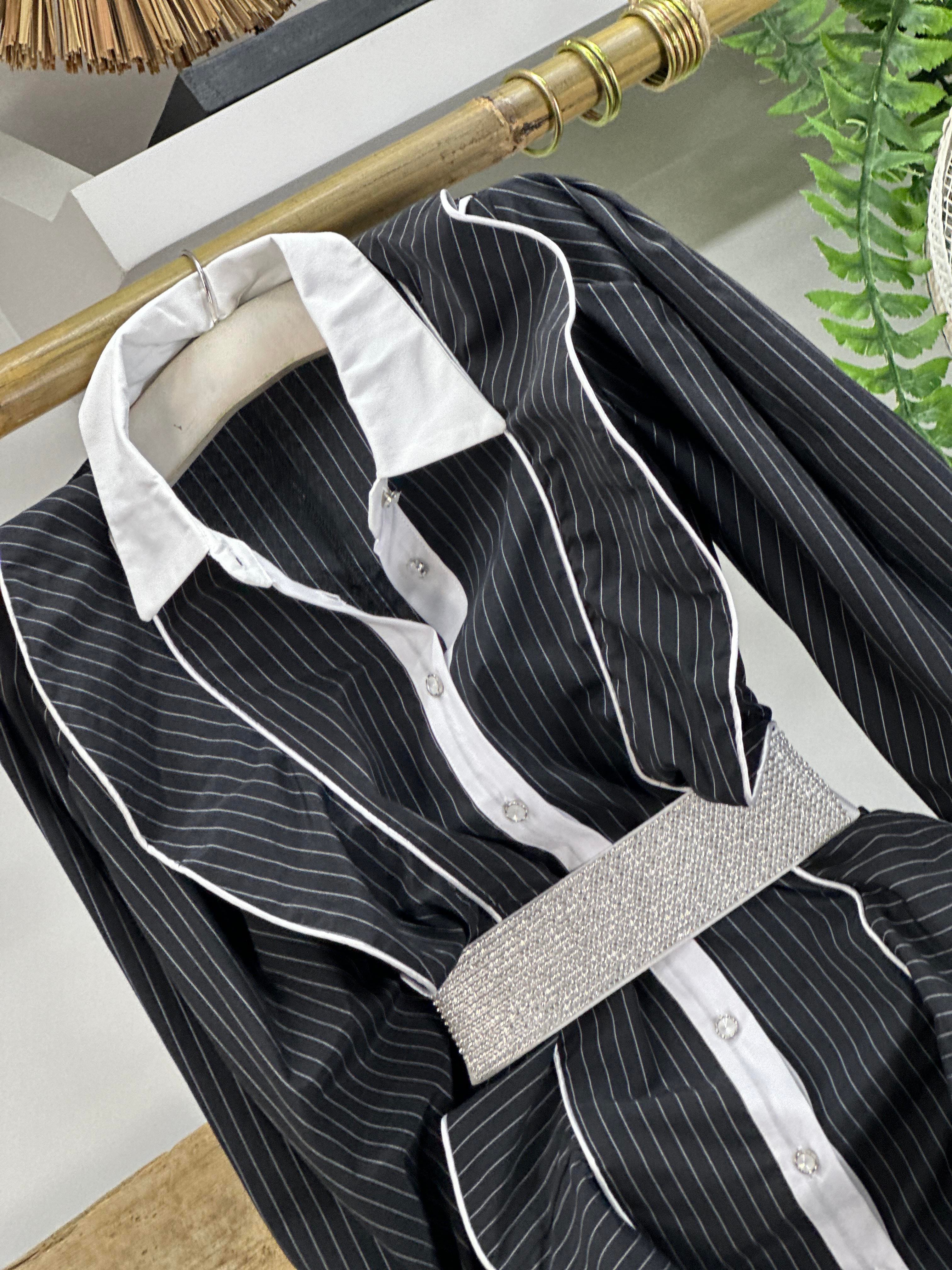 Likralı Dokuma Kumaş Çizgi Desenli Fırfır Detaylı Gömlek Elbise