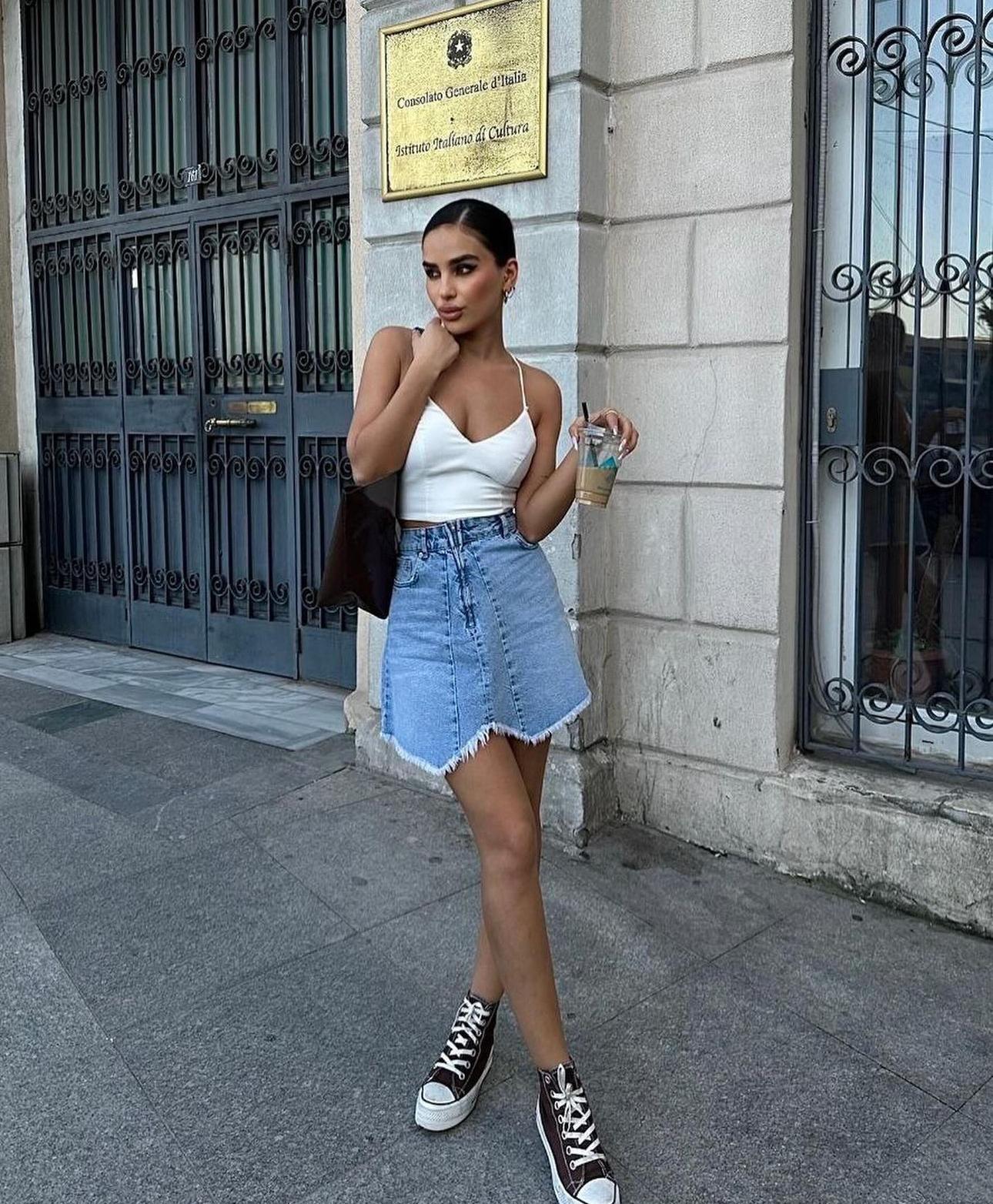 Likralı Jean Kumaş Asimetrik Kesim Etek 