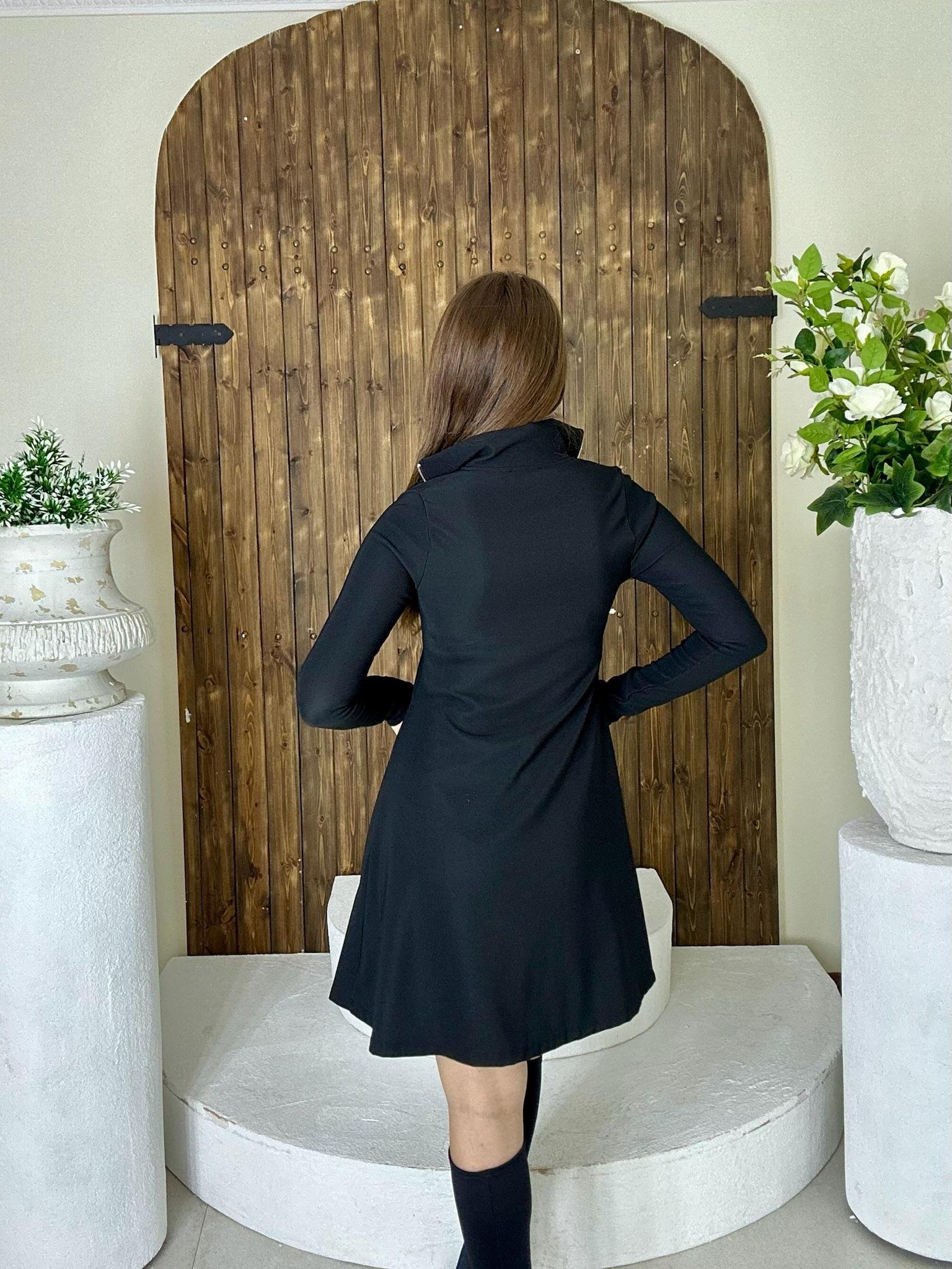 Likralı Ottoman Kumaş Fermuar Detaylı Siyah Elbise