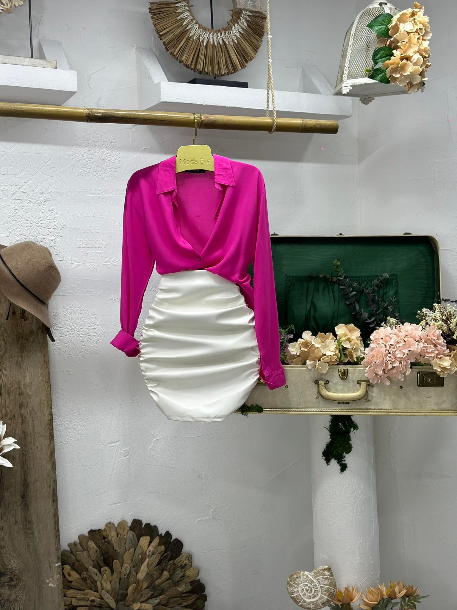 Likralı Pu Deri Drapeli Krem Etek 