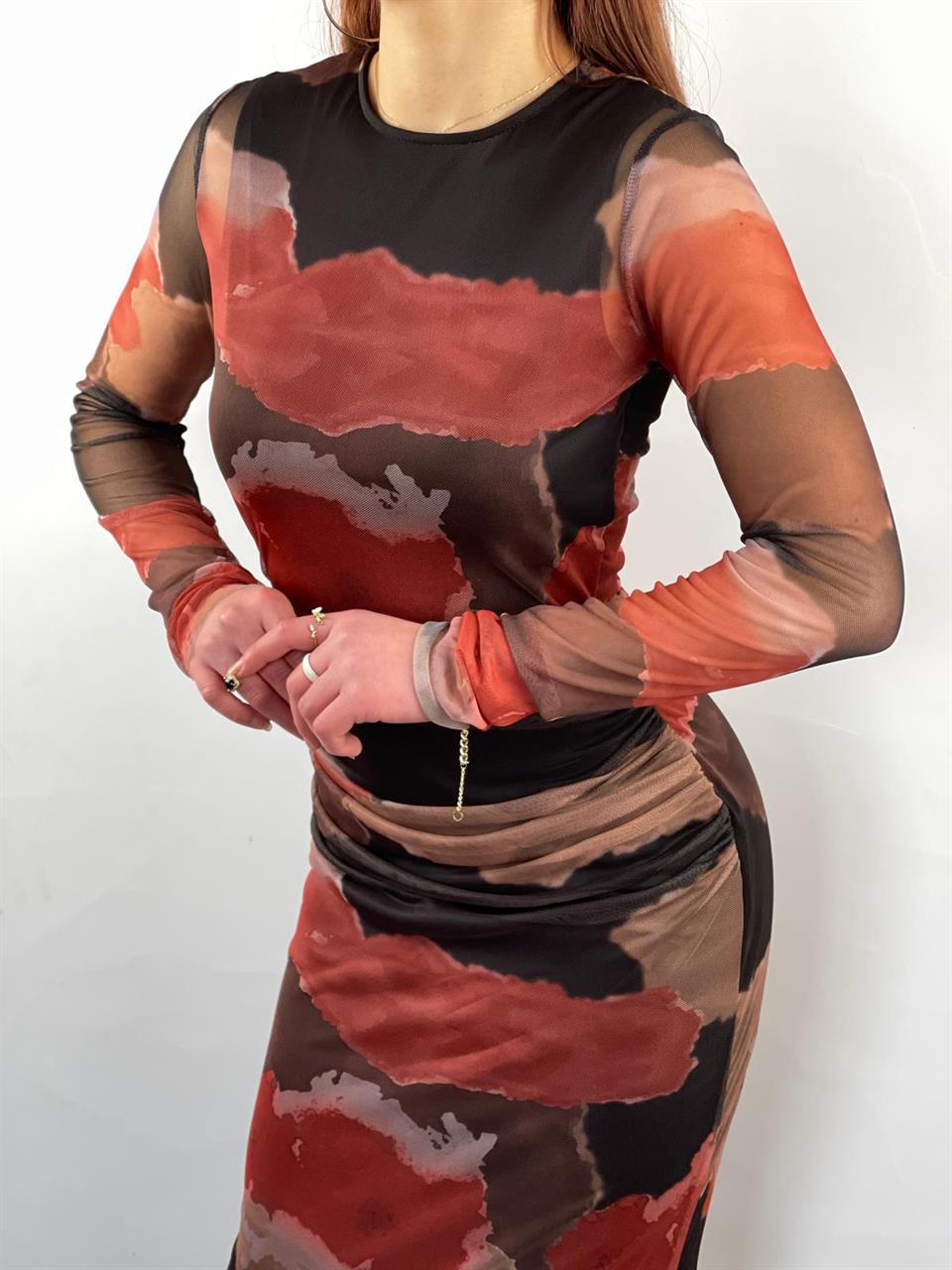 Likralı Tül Kumaş Pelerin Astarlı Kalem Elbisemiz