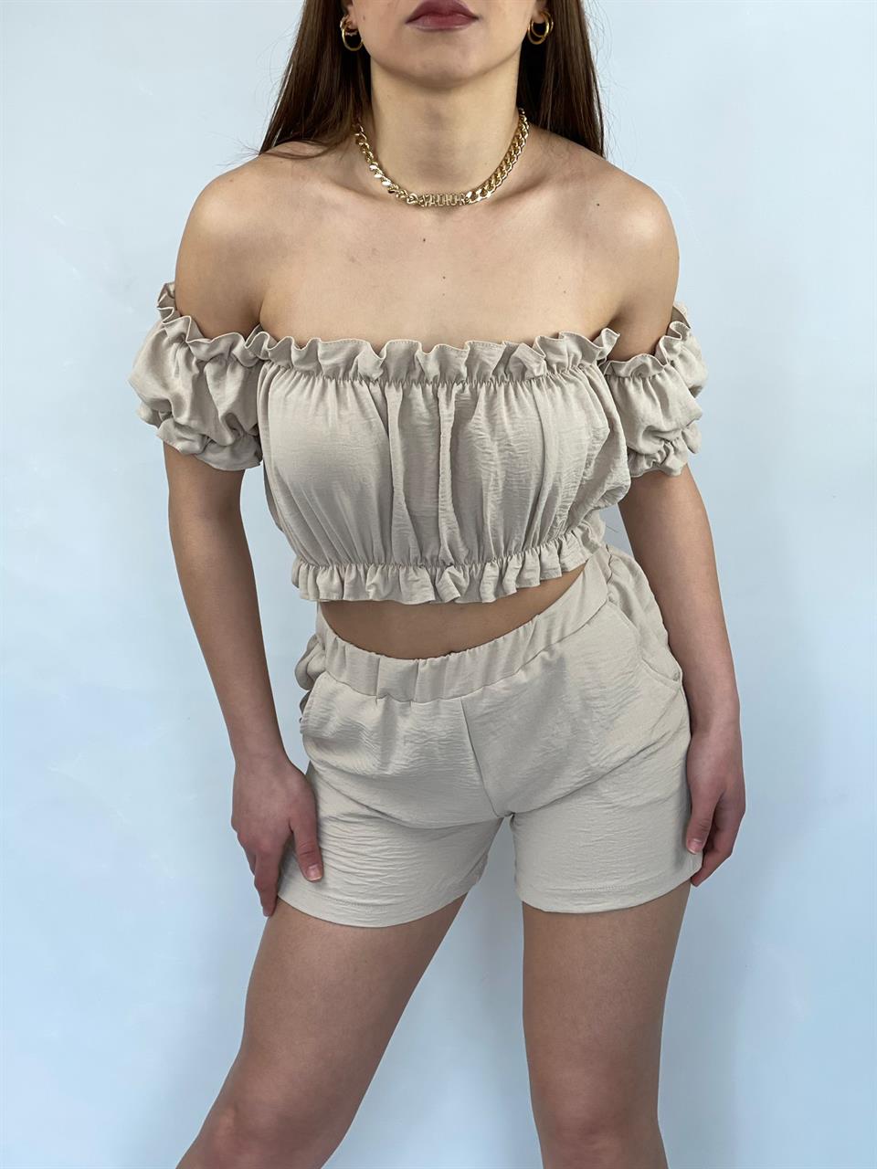 Madonna Yaka Bluz Lastik Dikişli Şort İkili Takım