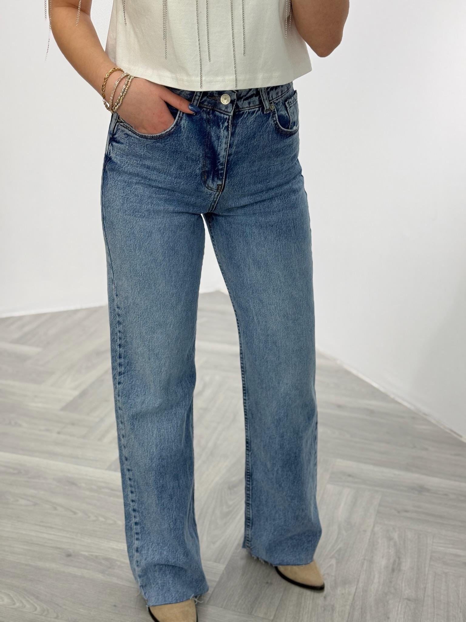 Mavi Yıkamalı Straıght Jean 