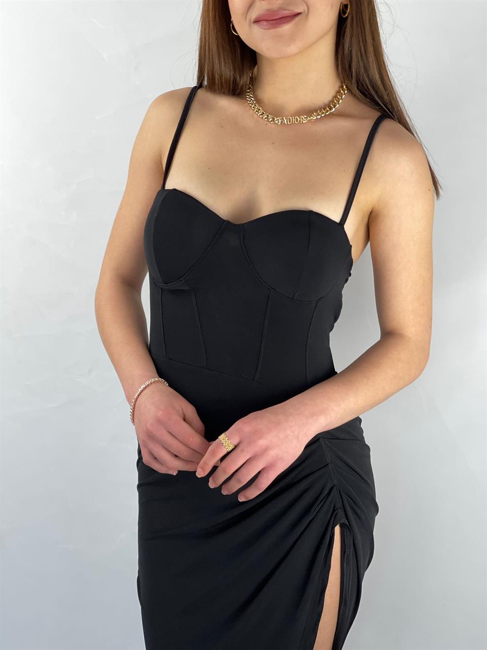 Micro Kumaş Gloplu Derin Yırtmaçlı Tasarım Elbise