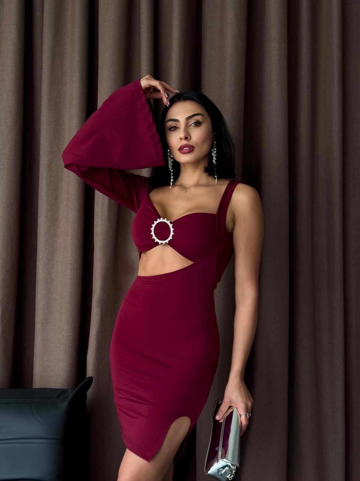 Micro Kumaş Tek Kol Broş Detay Tasarım Elbise Bordo