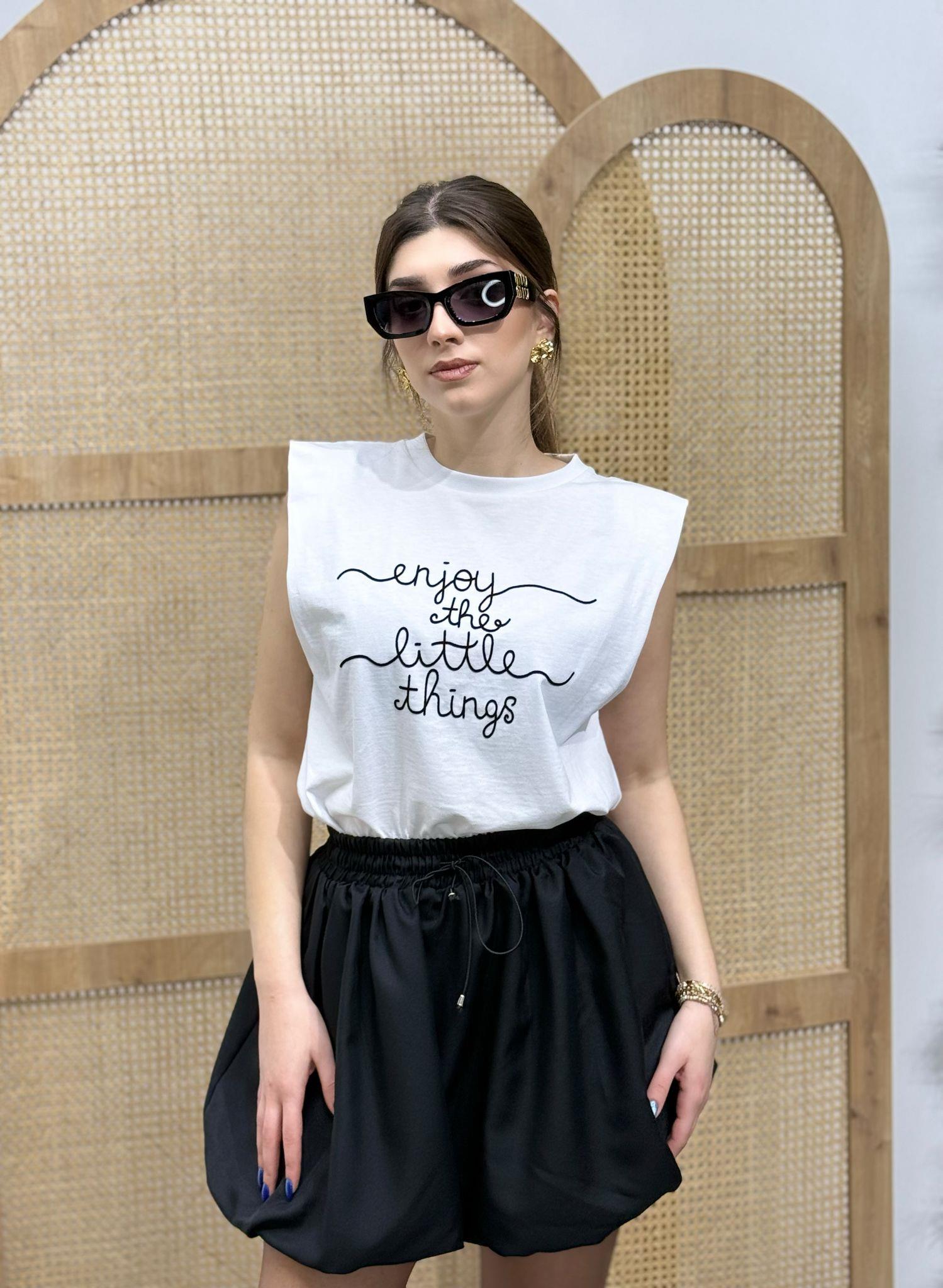 Nakış Detaylı T Kol Tshirt