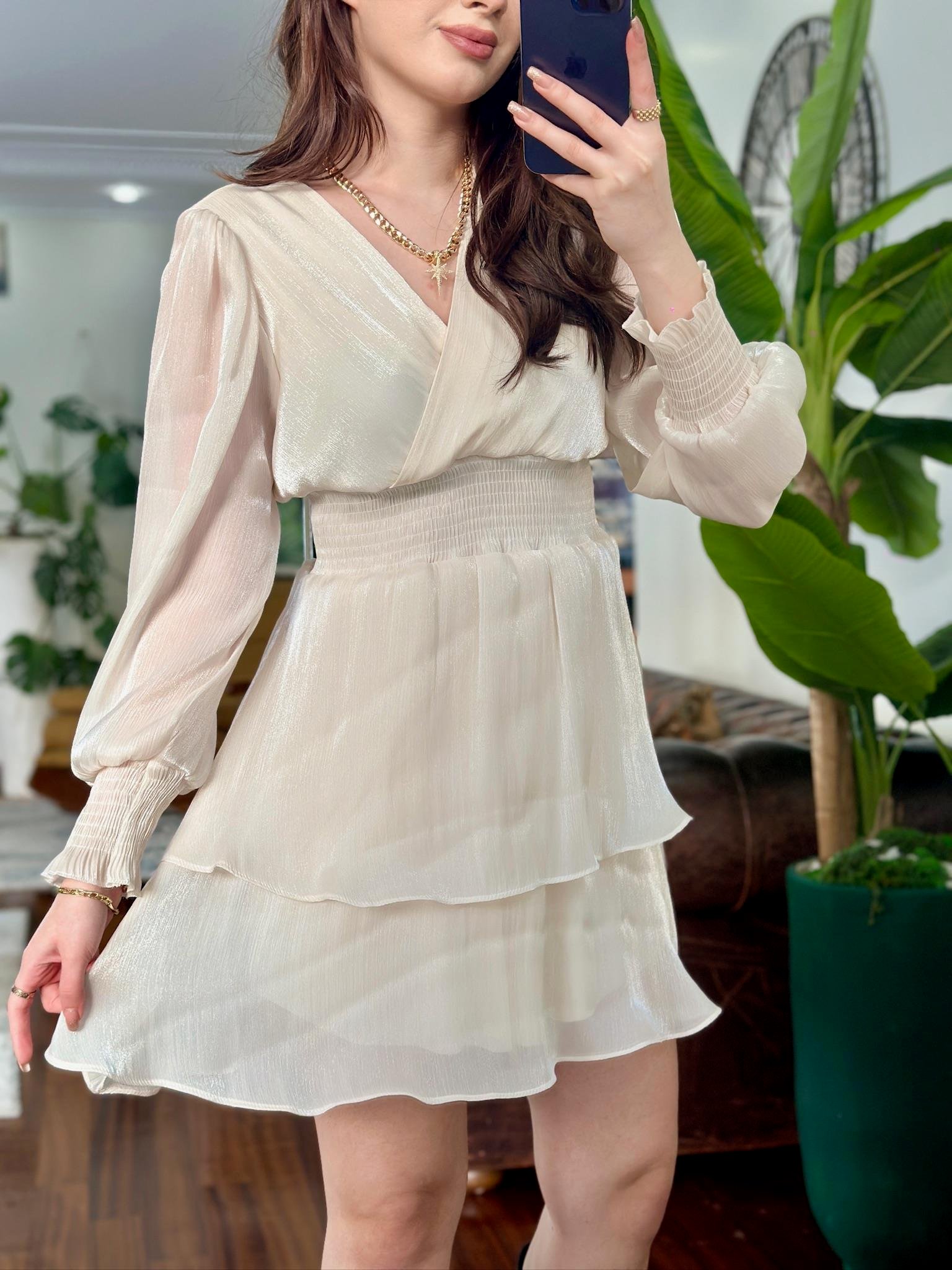 Organze Kumaş Beli Gipeli Kloş Tasarım Elbise Beyaz