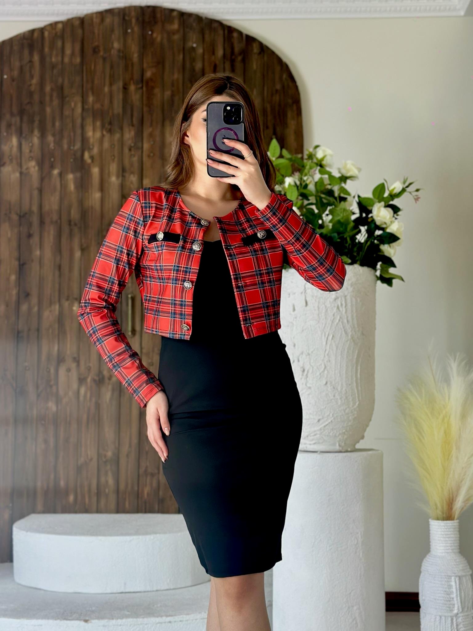 Örme Crep Askılı Elbise & Ekose Desen Dalgıç Ceket İkili Takım