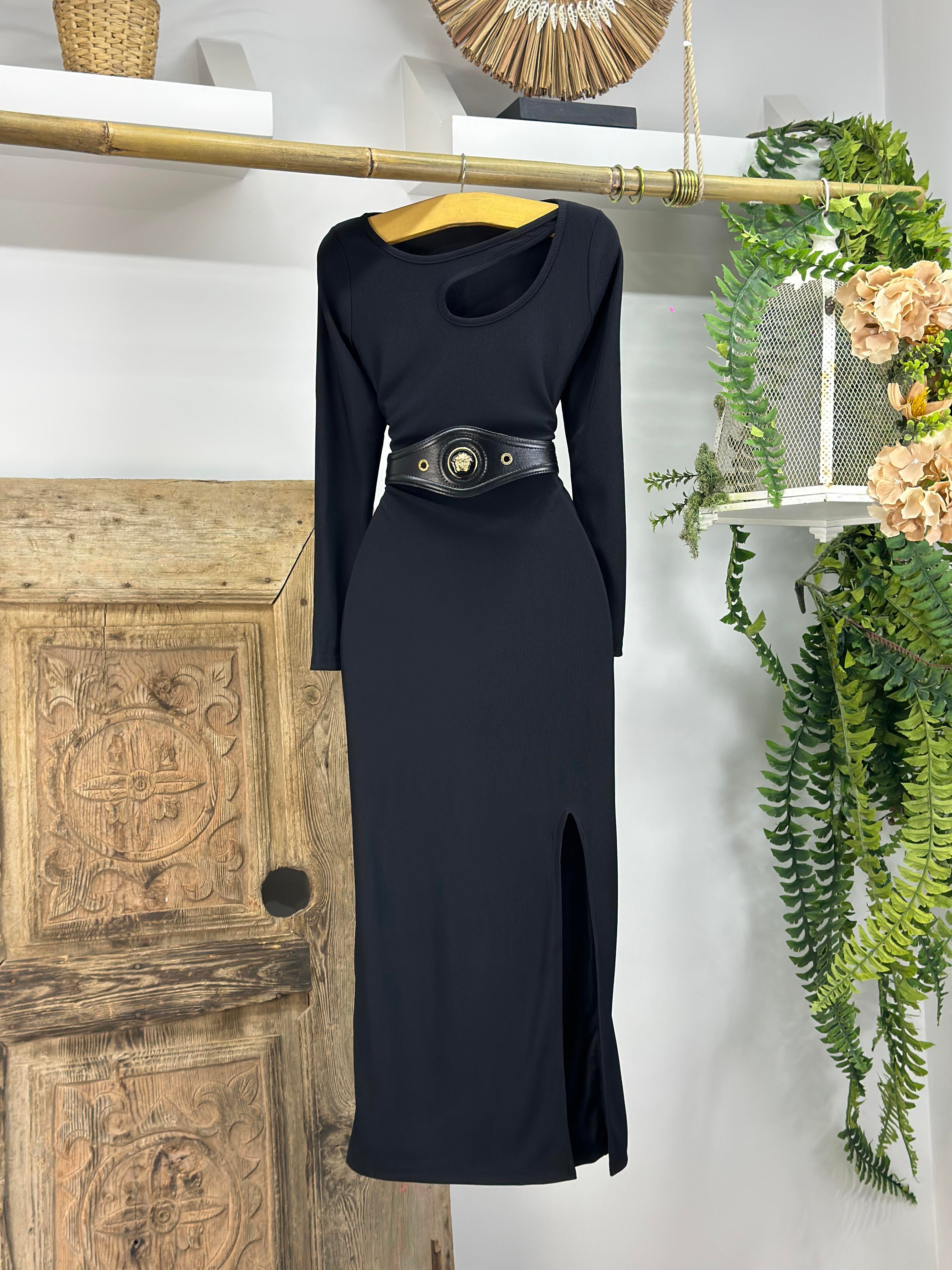 Ottoman Kumaş Toparlayıcı Etkili Damla Yaka Uzun Kollu Maksi Boy Siyah Elbise