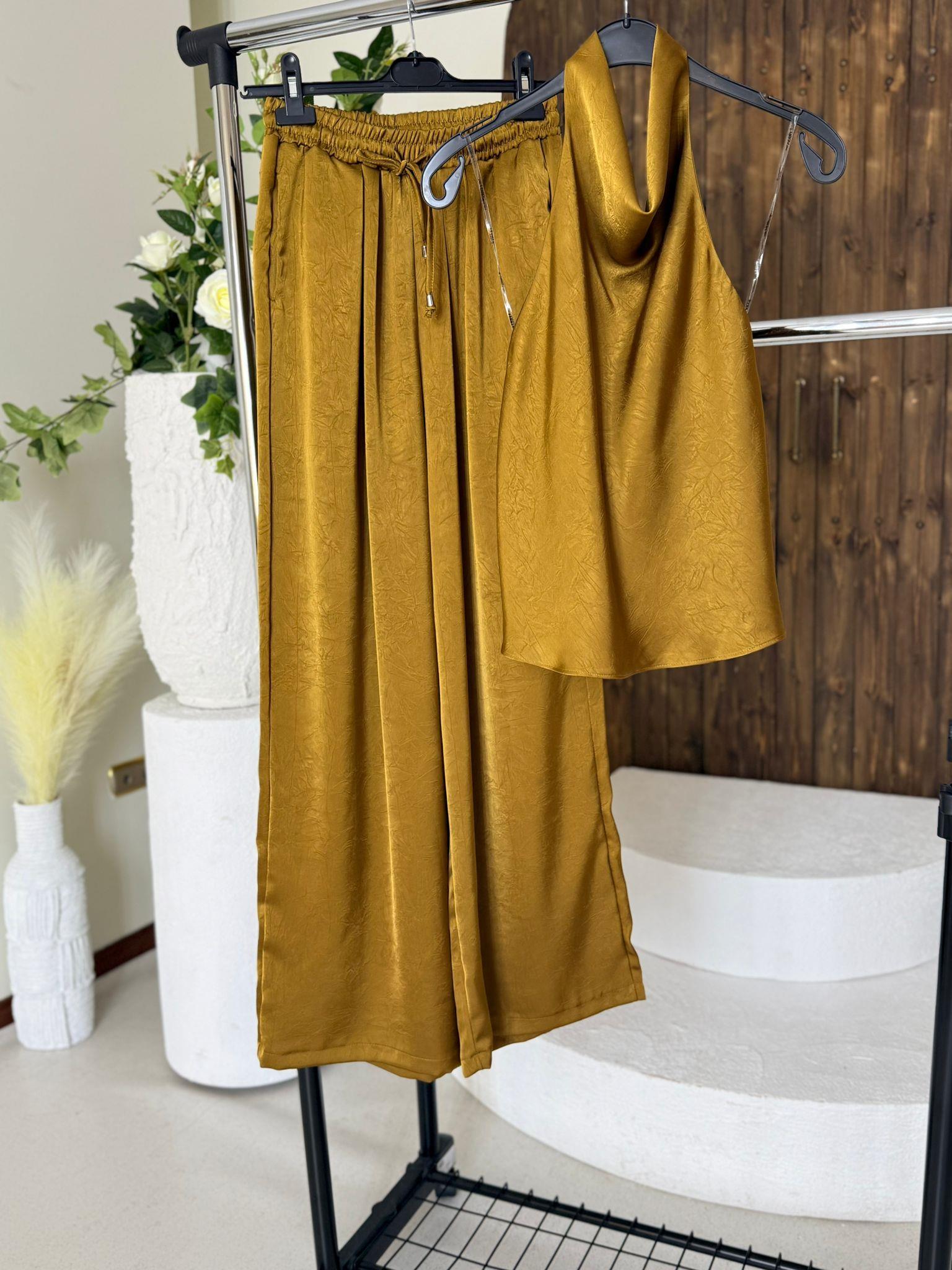 Premium Seri Gramajlı Saten Kumaş Kendinden Dokulu Pantolon Bluz Takım