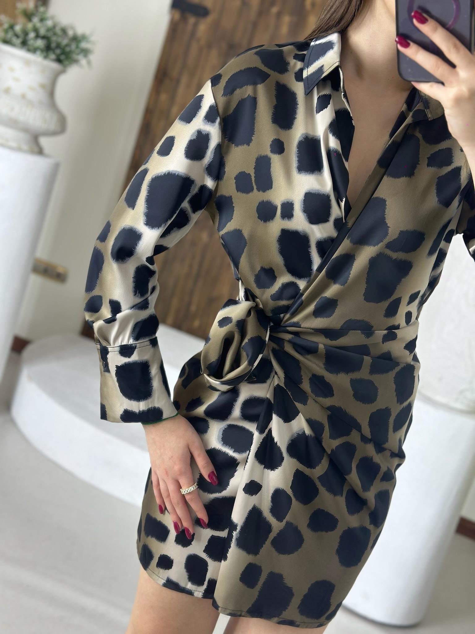 Premium Seri Gramajlı Saten Kumaş Leopar Desen Gömlek Elbise