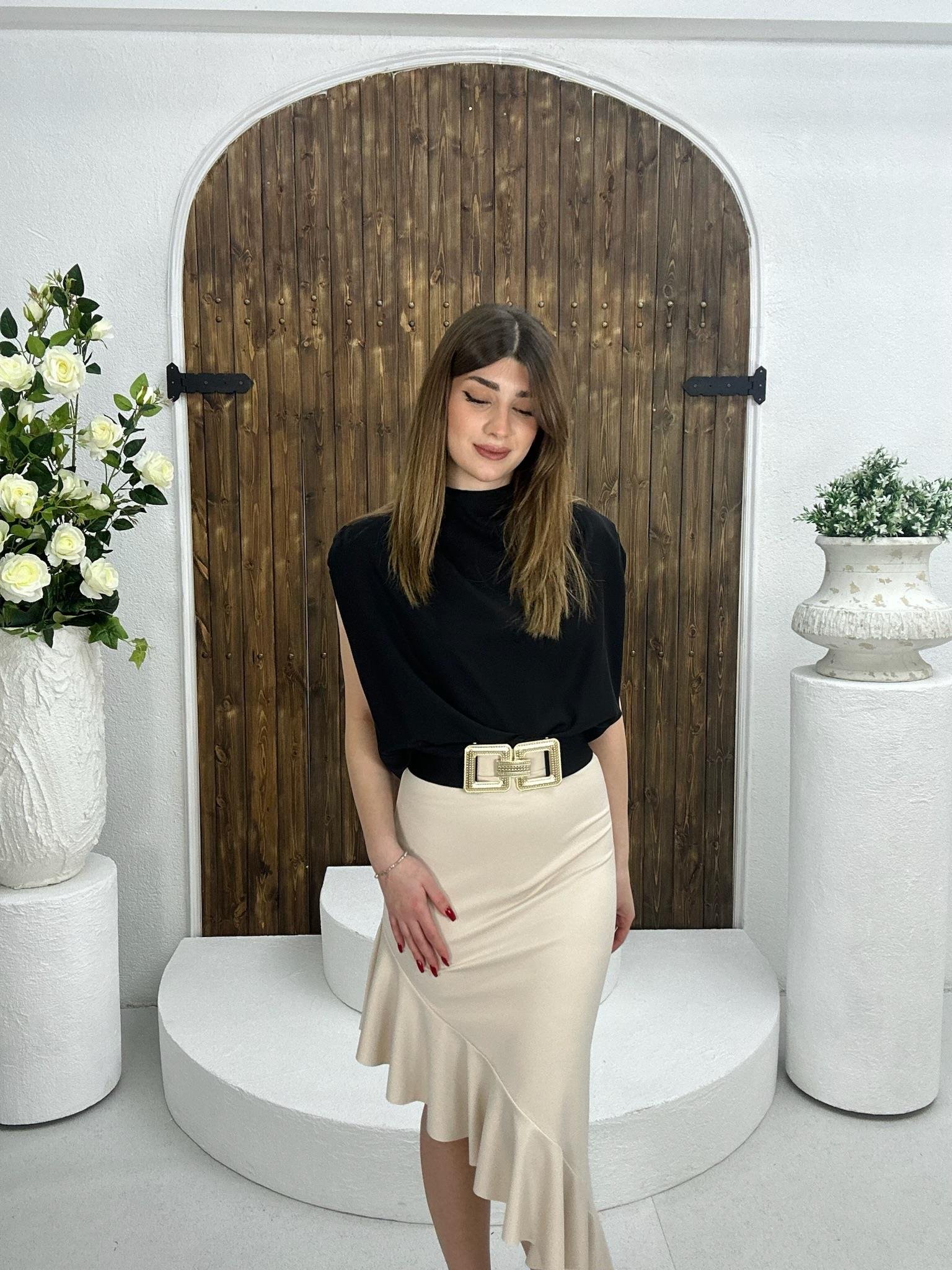 Sandy Kumaş Asimetrik Kesim Volan Detay Midi Boy Etek Bej