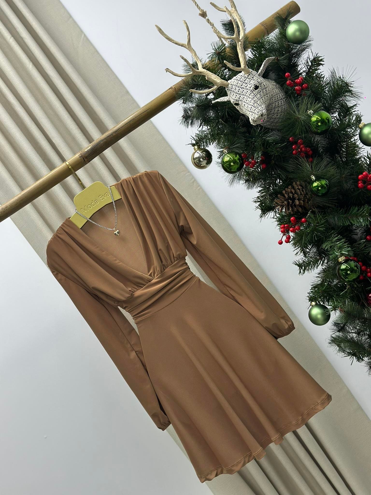 Sandy Kumaş Bel Detaylı Balon Kol Kloş Bej Elbise