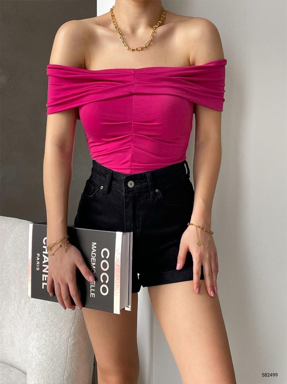 Sandy  Kumaş Büzgü Dikişli Düşük Omuz Bluz 