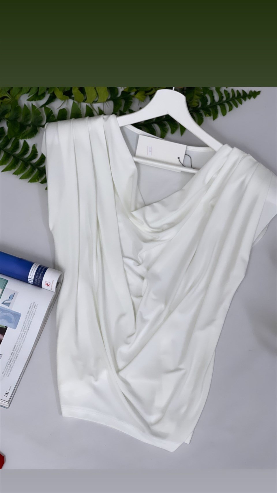 Sandy Kumaş Degaje Yaka Vatkalı Rahat Kalıp Bluz 