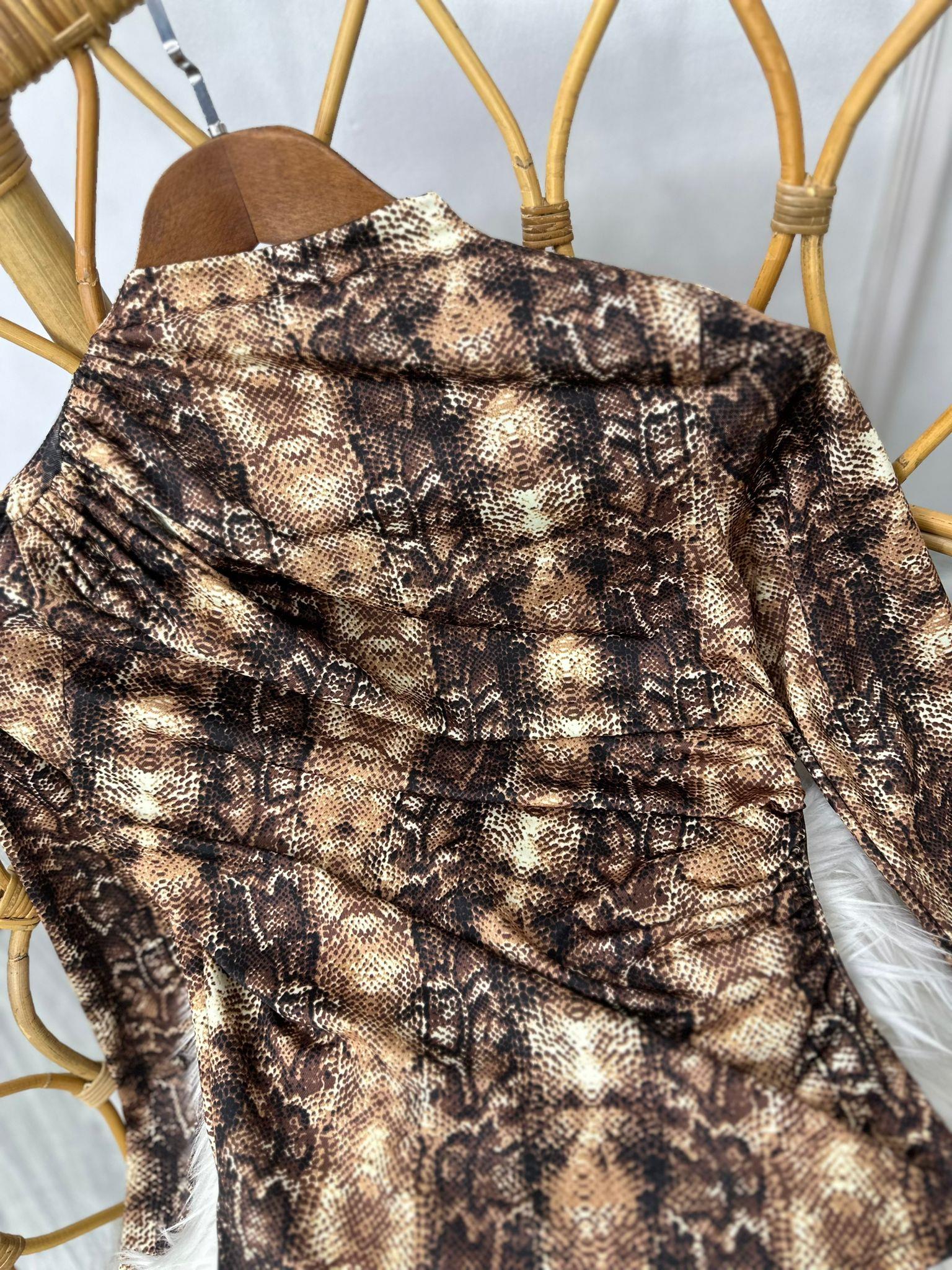 Sandy Kumaş Drapeli Snake Desen Bluz