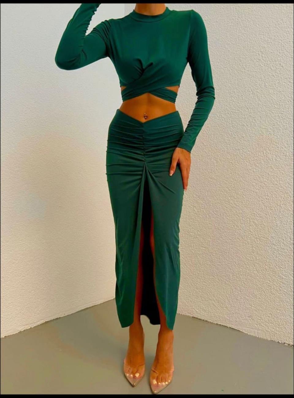 Sandy Kumaş Eteği Drapeli Bluz Çapraz Detay İkili Takım