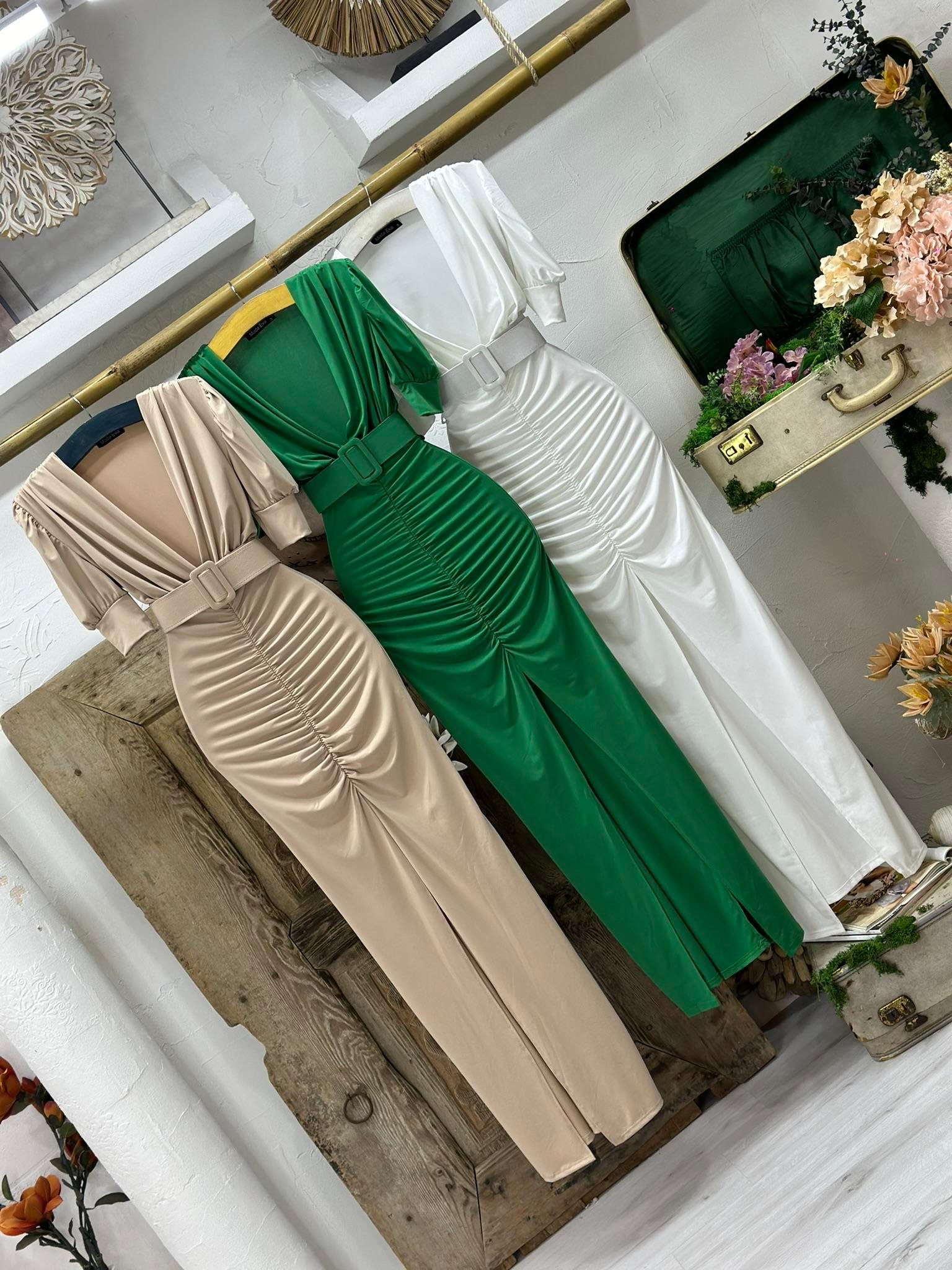 Sandy Kumaş Kaplama Kemerli Drapeli Uzun  Elbise