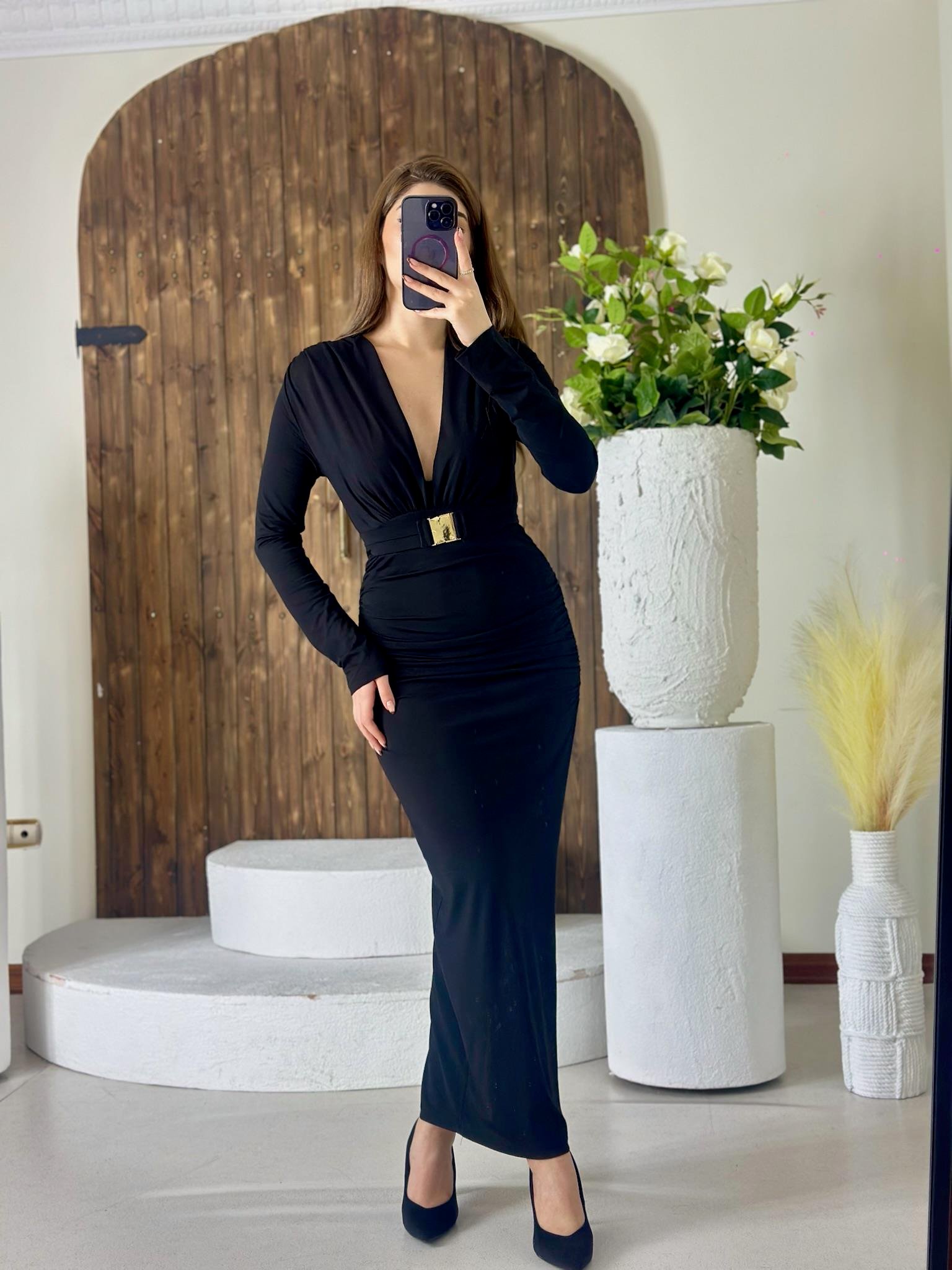 Sandy Kumaş Kendinden Kemerli Derin V Yaka Elbise