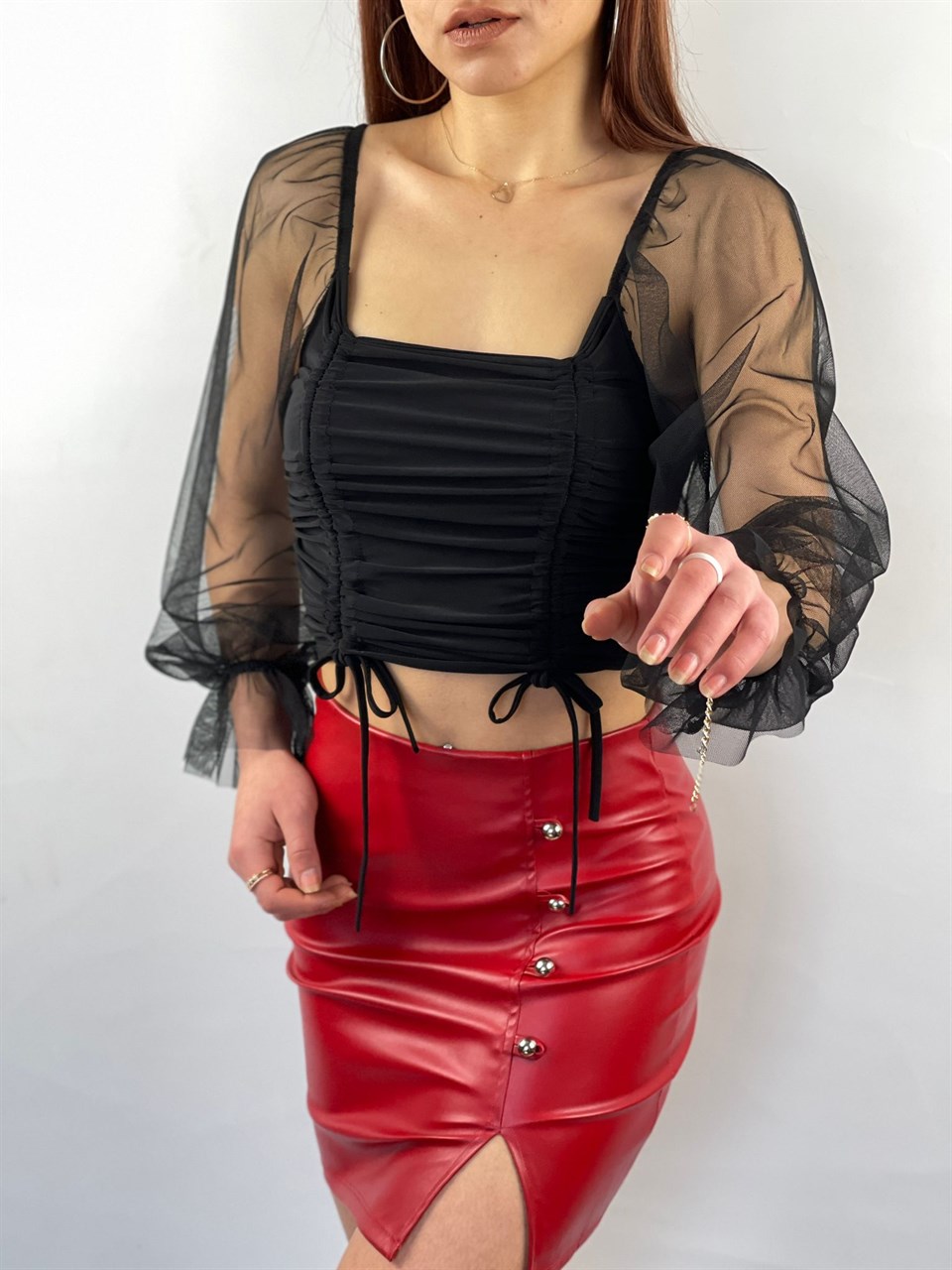 Sandy Kumaş Kollar Şifon Büzgü Detaylı Bluz