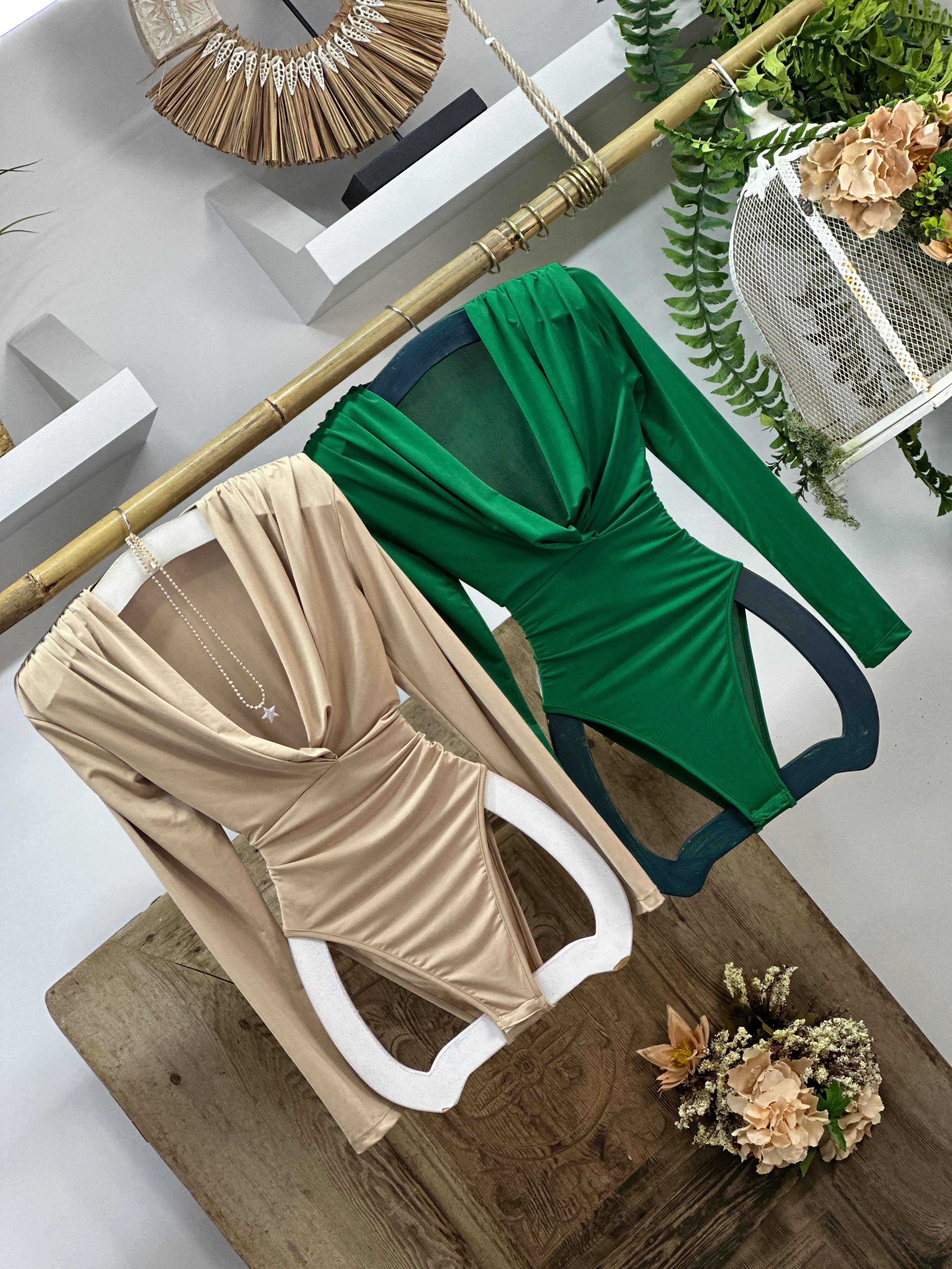 Sandy Kumaş Kruvaze Yaka Bodysuit 