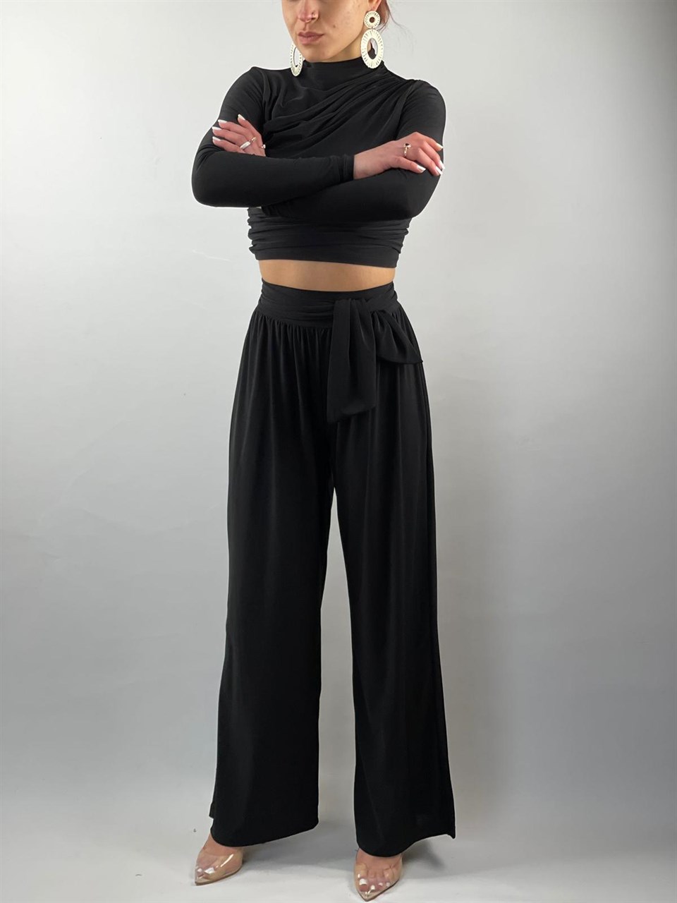 Sandy Kumaş Rahat Kalıp Kuşak Detaylı Pantolon