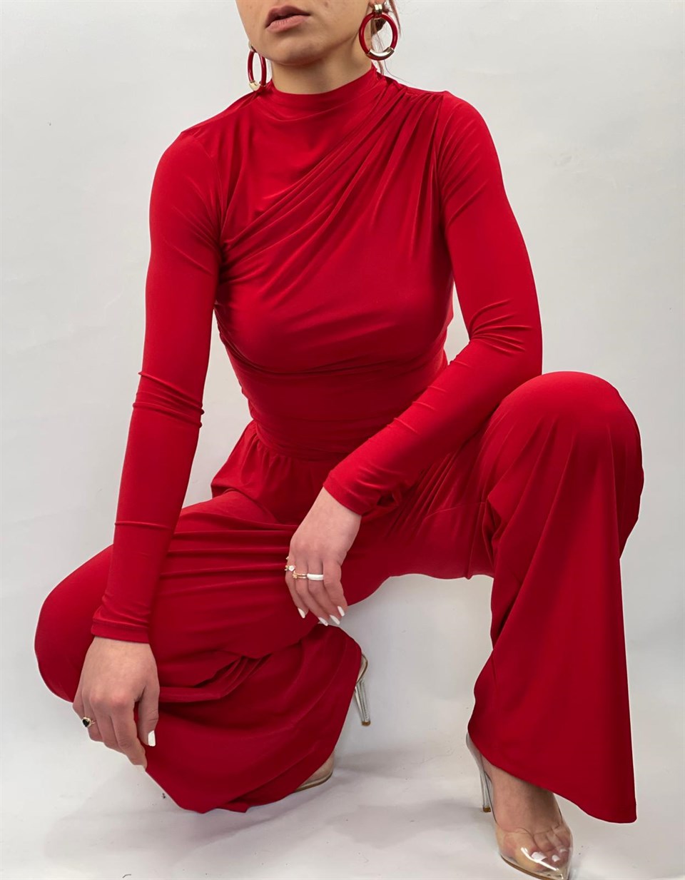 Sandy Kumaş Rahat Kalıp Kuşak Detaylı Pantolon