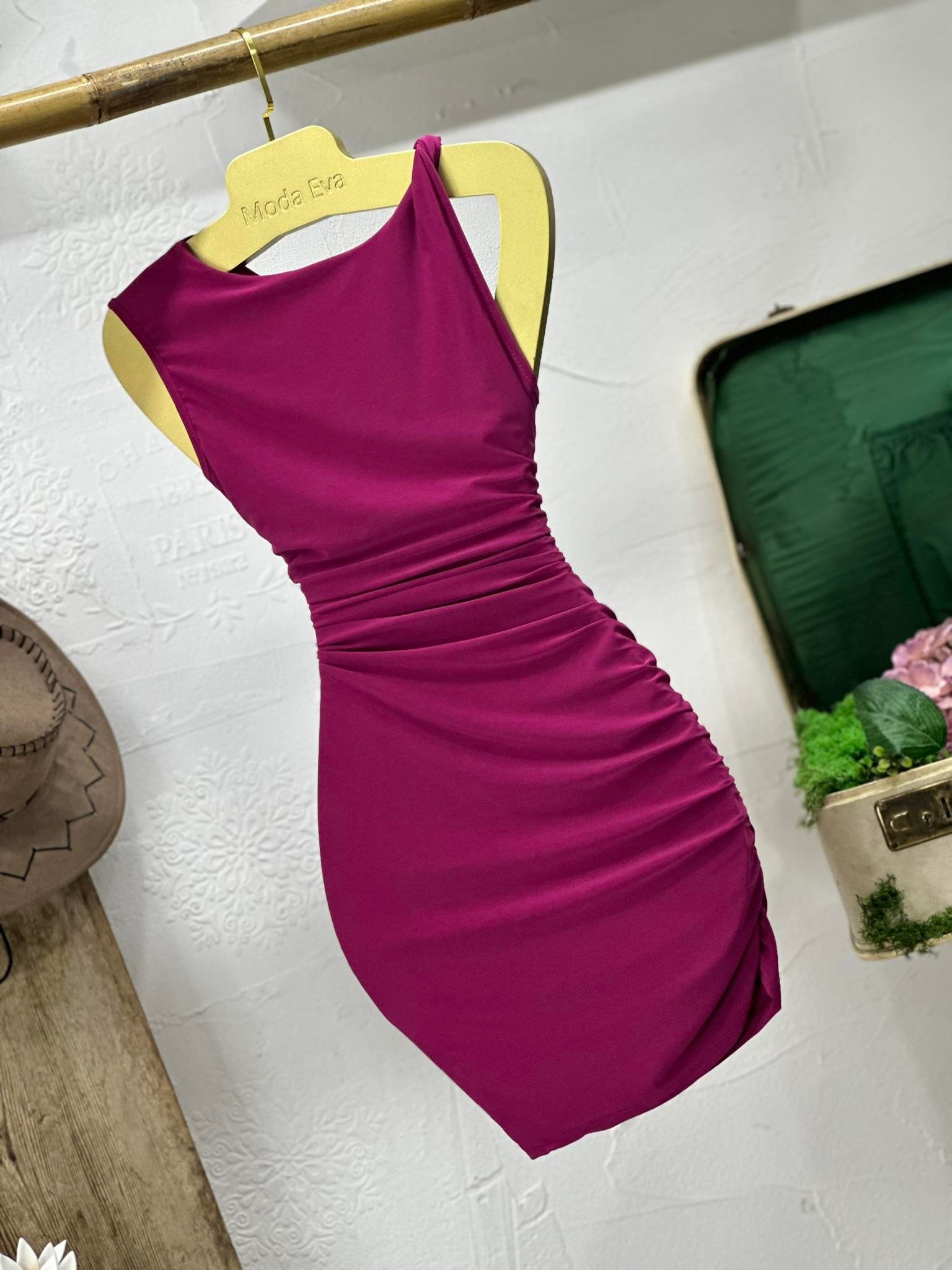 Sandy Kumaş Tek Omuz Askı Detaylı Elbise