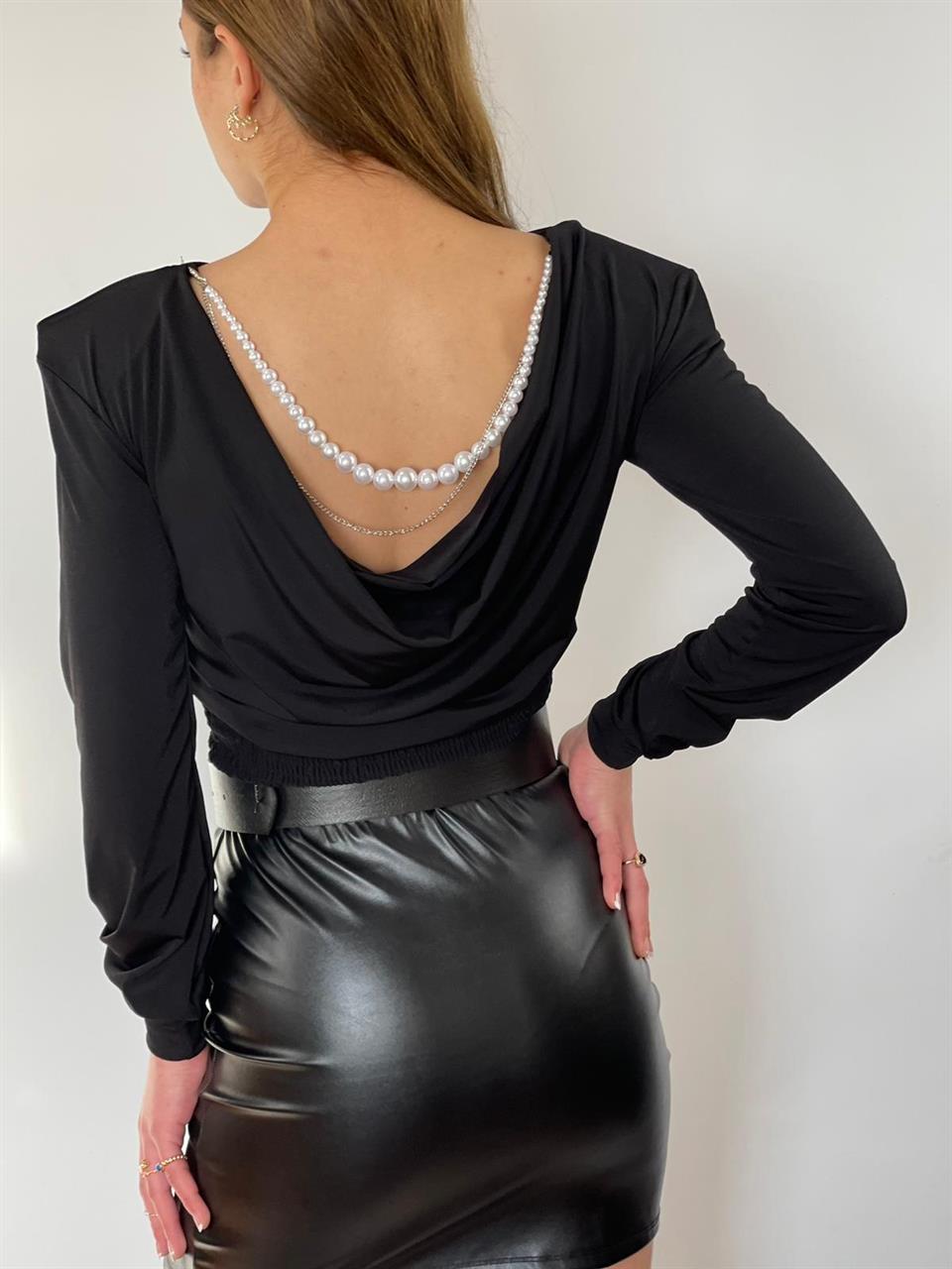 Sandy Kumaş Vatkalı Sırt İnci ve Zincir Detay Beli Gipeli Bluz