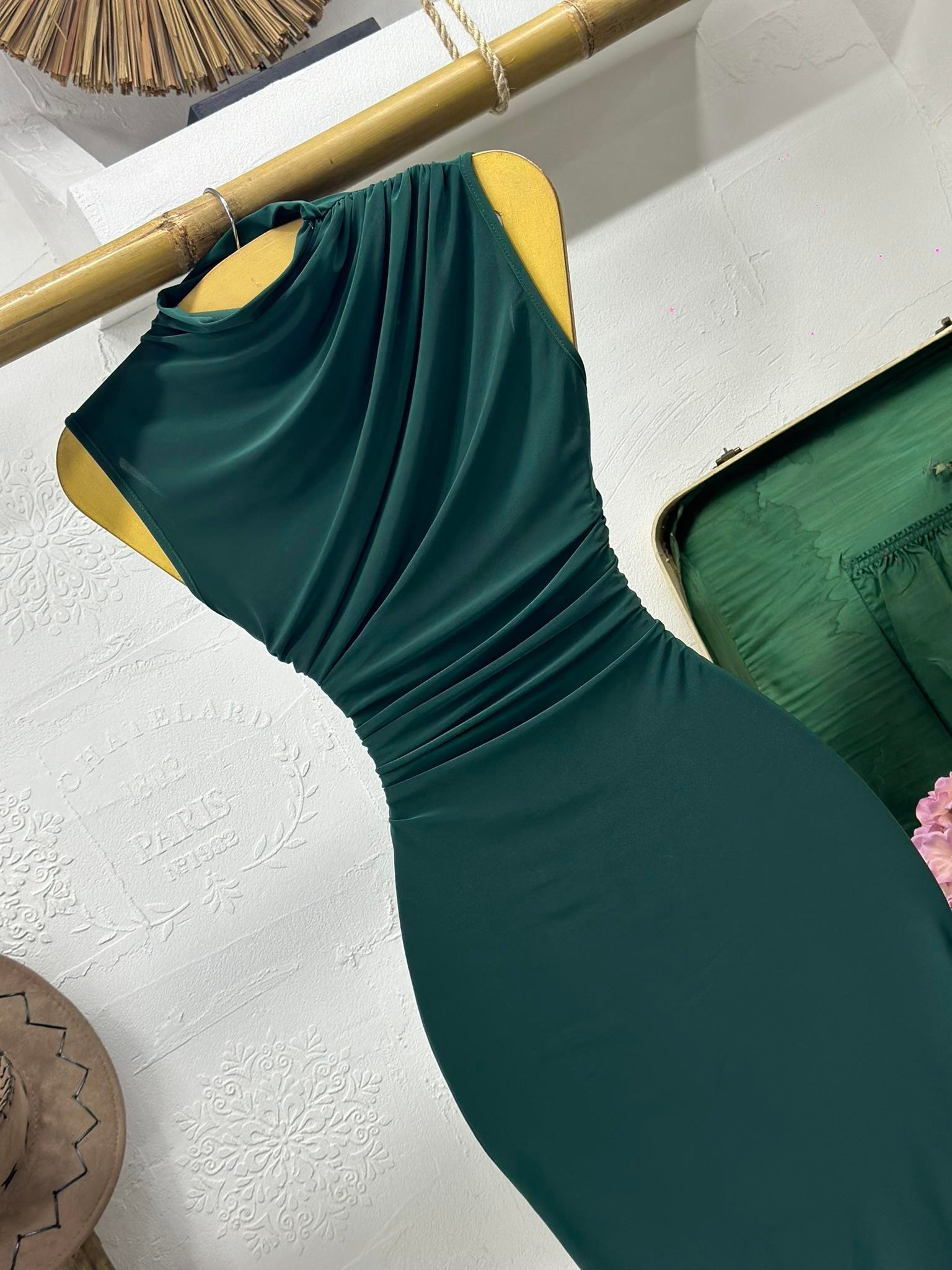 Sandy Kumaş Yaka Drape Detay Kolsuz Kalem Elbise