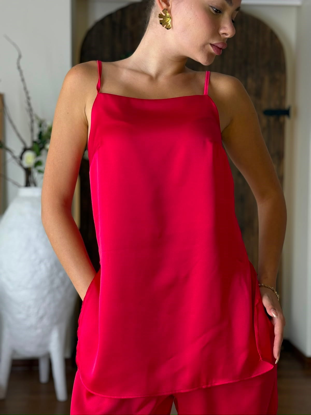 Saten Kumaş Pantolon Askılı Bluz İkili Takım Kırmızı