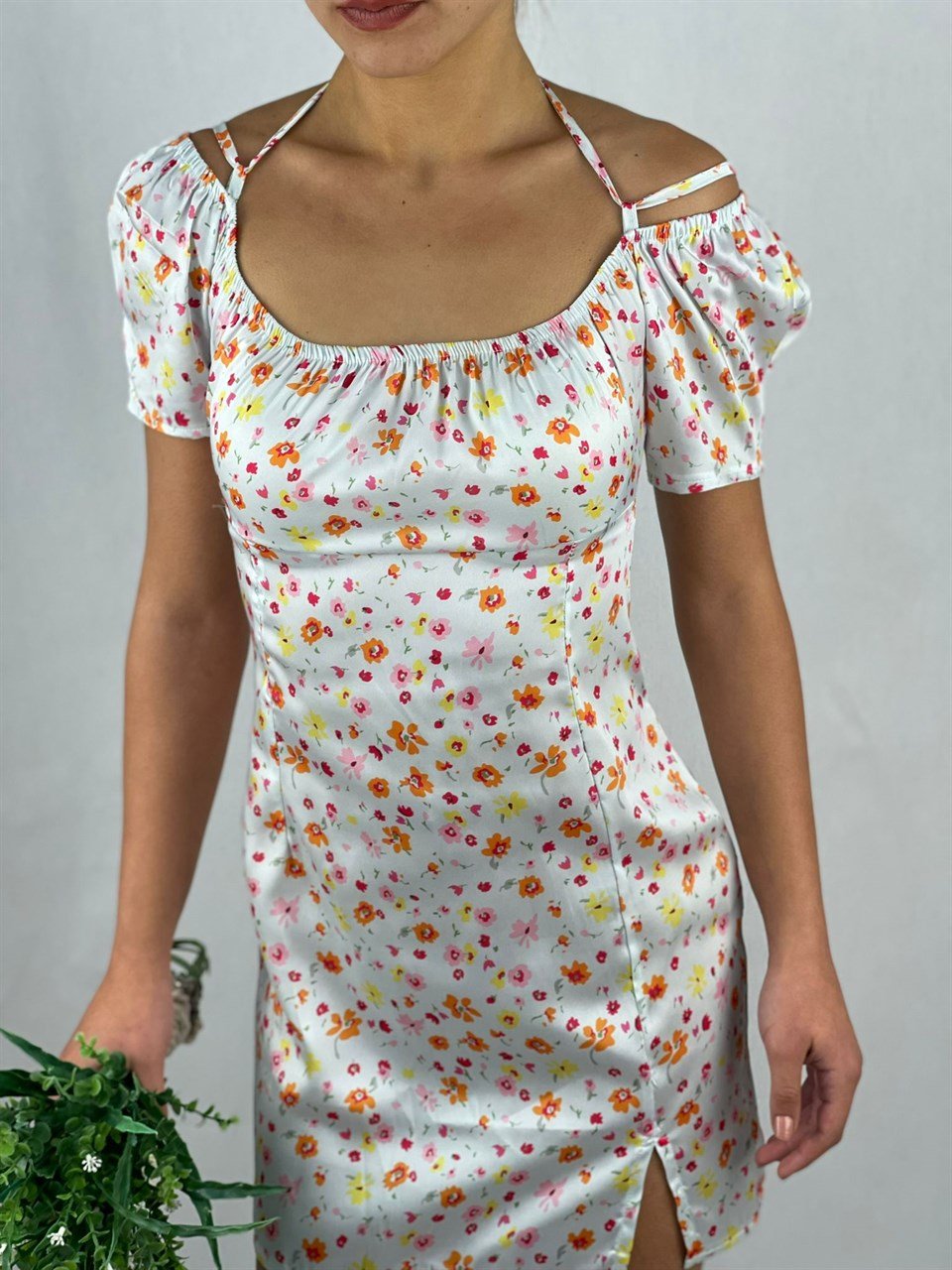 Saten Kumaş Prenses Kol Sırt Bağ Detaylı Mini Elbise