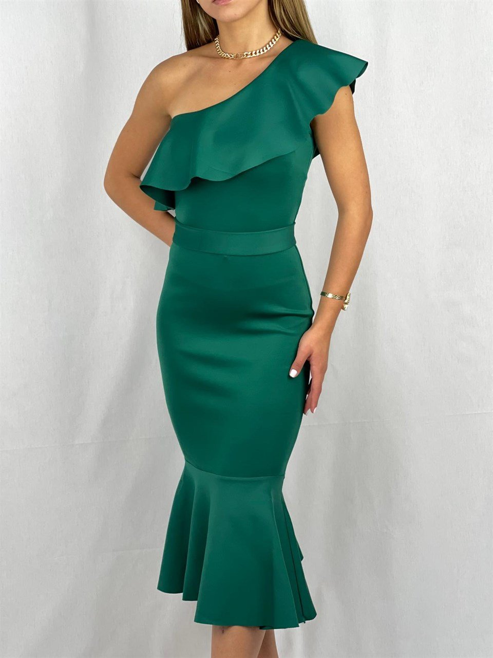 Scuba Crep Kumş Tek Kol Ve Etek Ucu Volanlı Balık Elbise - Yeşil
